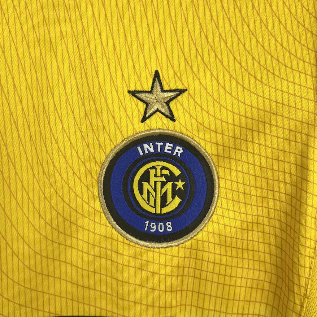 CAMISETA INTER DE MILAN RETRO 2002/03 VISITA HOMBRE (VERSIÓN FAN)