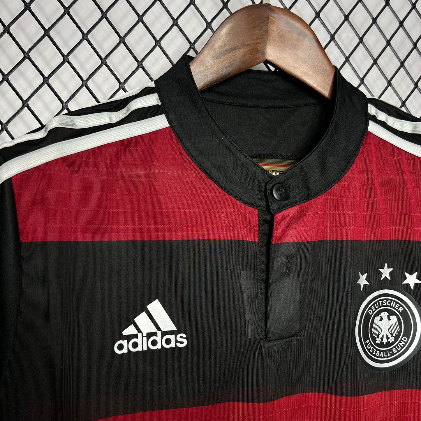 CAMISETA ALEMANIA 2014 RETRO VISITA HOMBRE (VERSIÓN FAN)