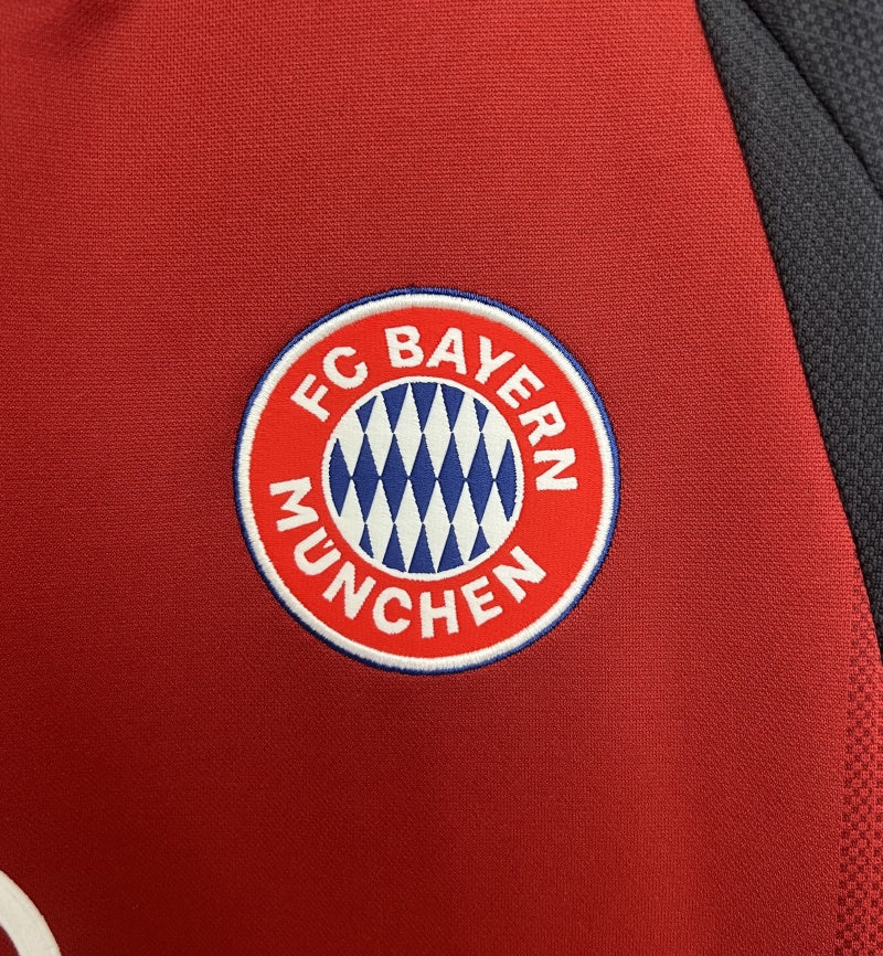 CAMISETA BAYERN MUNICH 2001/02 RETRO LOCAL HOMBRE (VERSIÓN FAN)