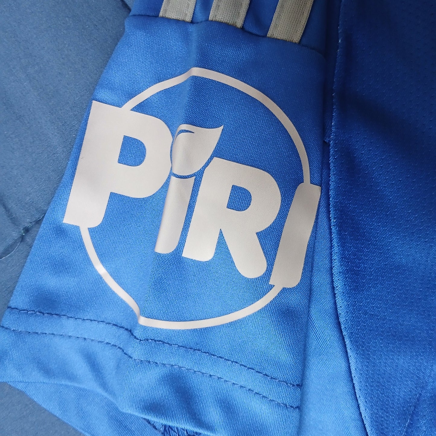 ENVÍO RAPIDO / CAMISETA UNIVERSIDAD DE CHILE 25/26 LOCAL (VERSIÓN FAN)