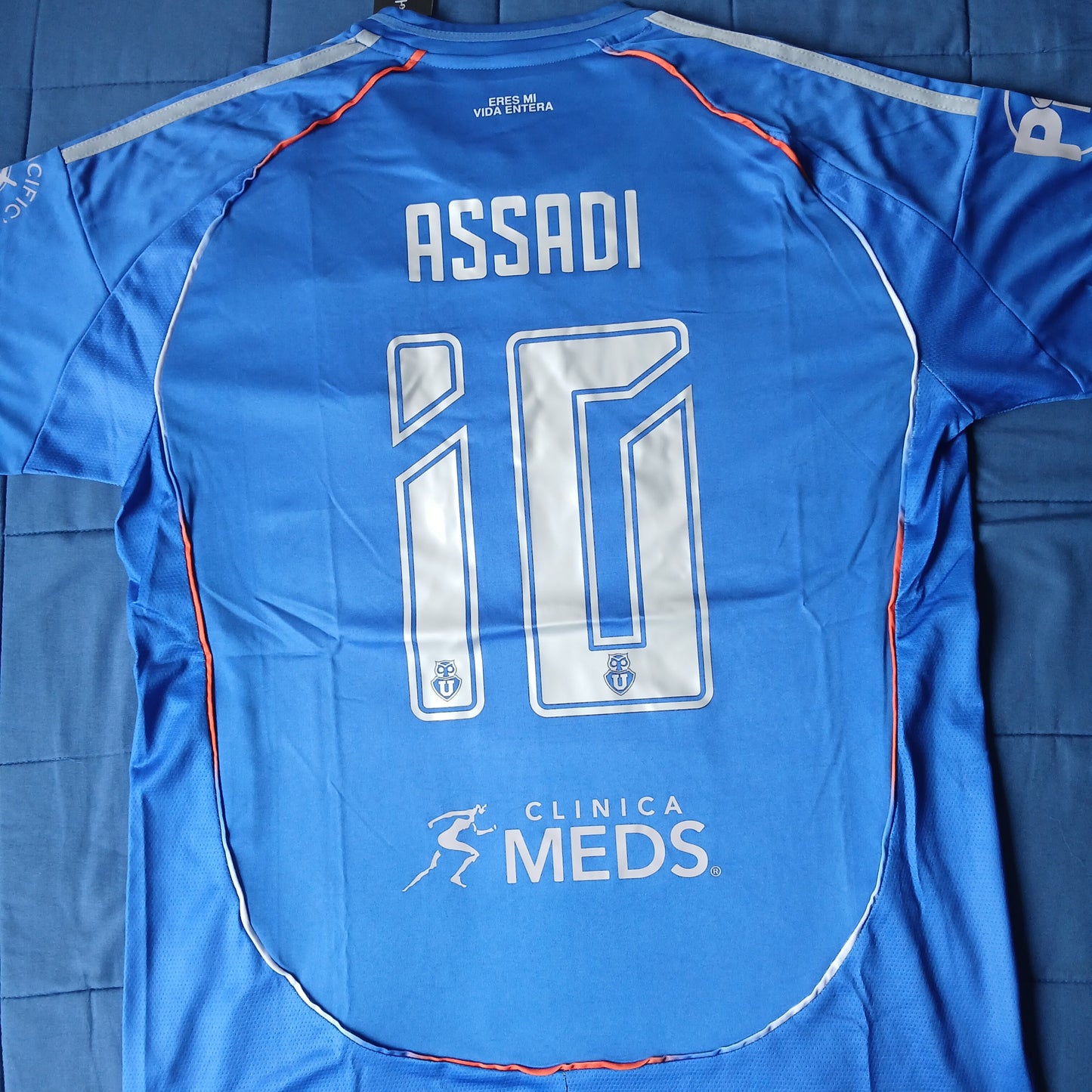 ENVÍO RAPIDO / CAMISETA UNIVERSIDAD DE CHILE 25/26 LOCAL (VERSIÓN FAN)