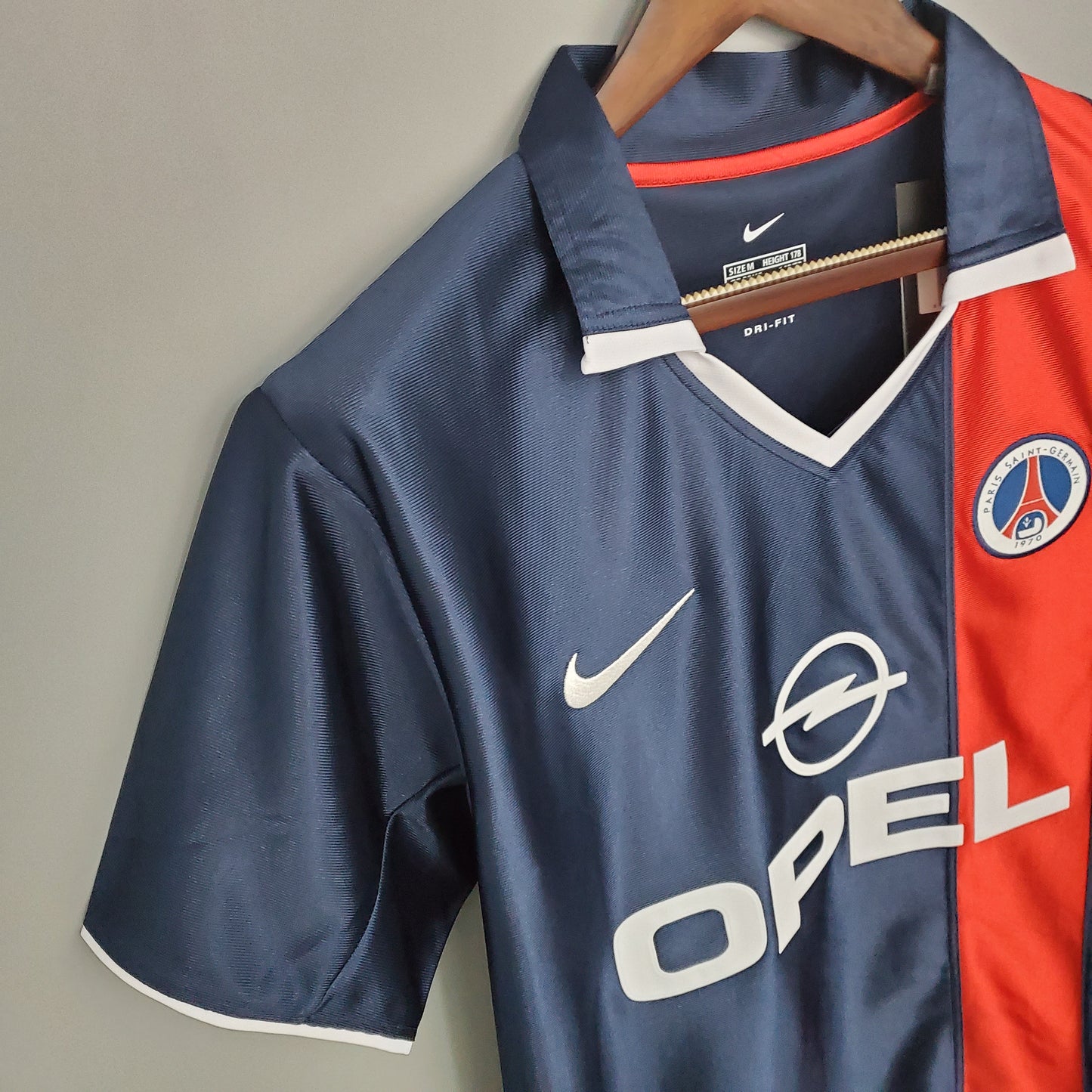 CAMISETA PSG 2001/02 RETRO LOCAL HOMBRE (VERSIÓN FAN)