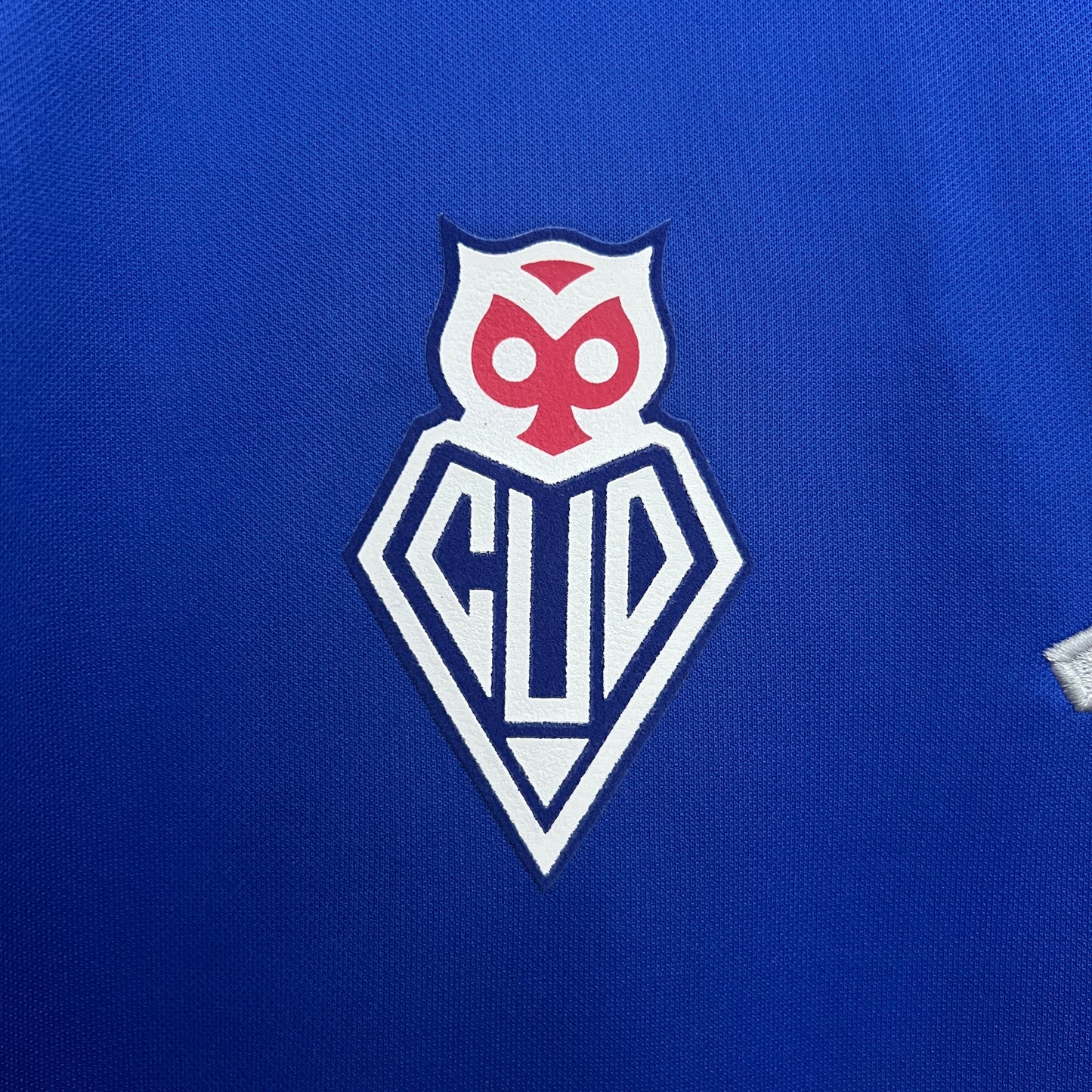 CAMISETA UNIVERSIDAD DE CHILE 25/26 EDICIÓN 98 AÑOS HOMBRE (VERSIÓN FAN)