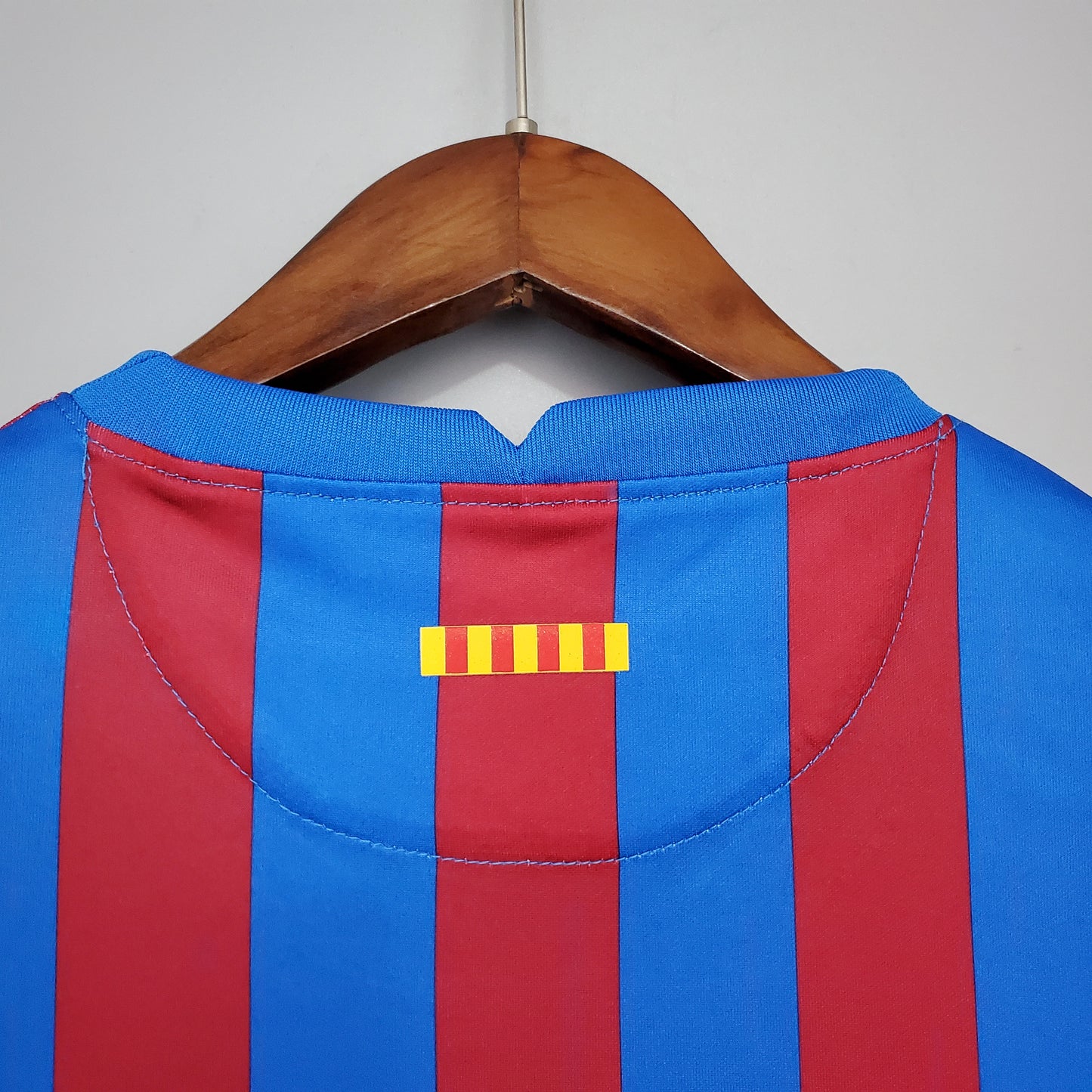 CAMISETA BARCELONA 2021/22 RETRO local HOMBRE (VERSIÓN FAN)