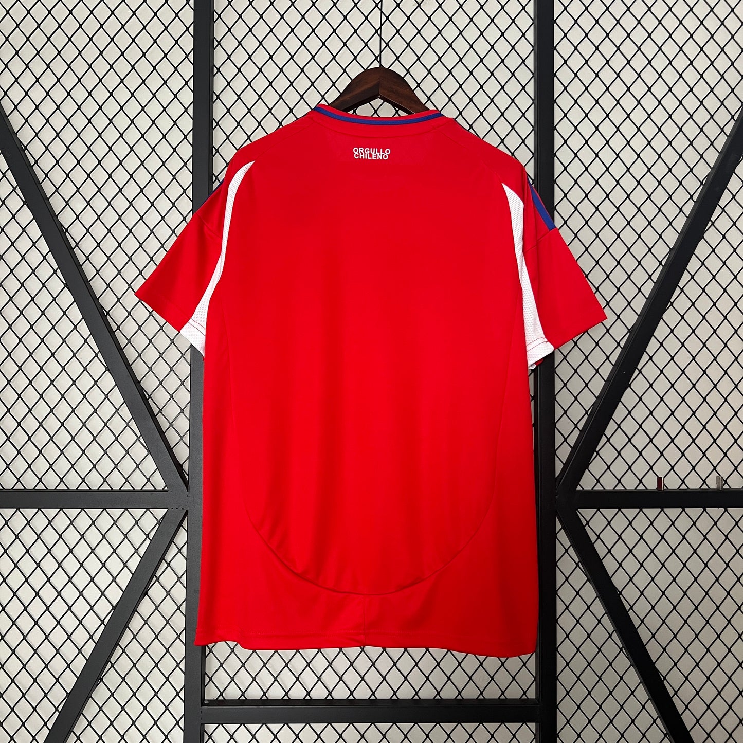 CAMISETA CHILE 2024 LOCAL HOMBRE (VERSIÓN FAN)