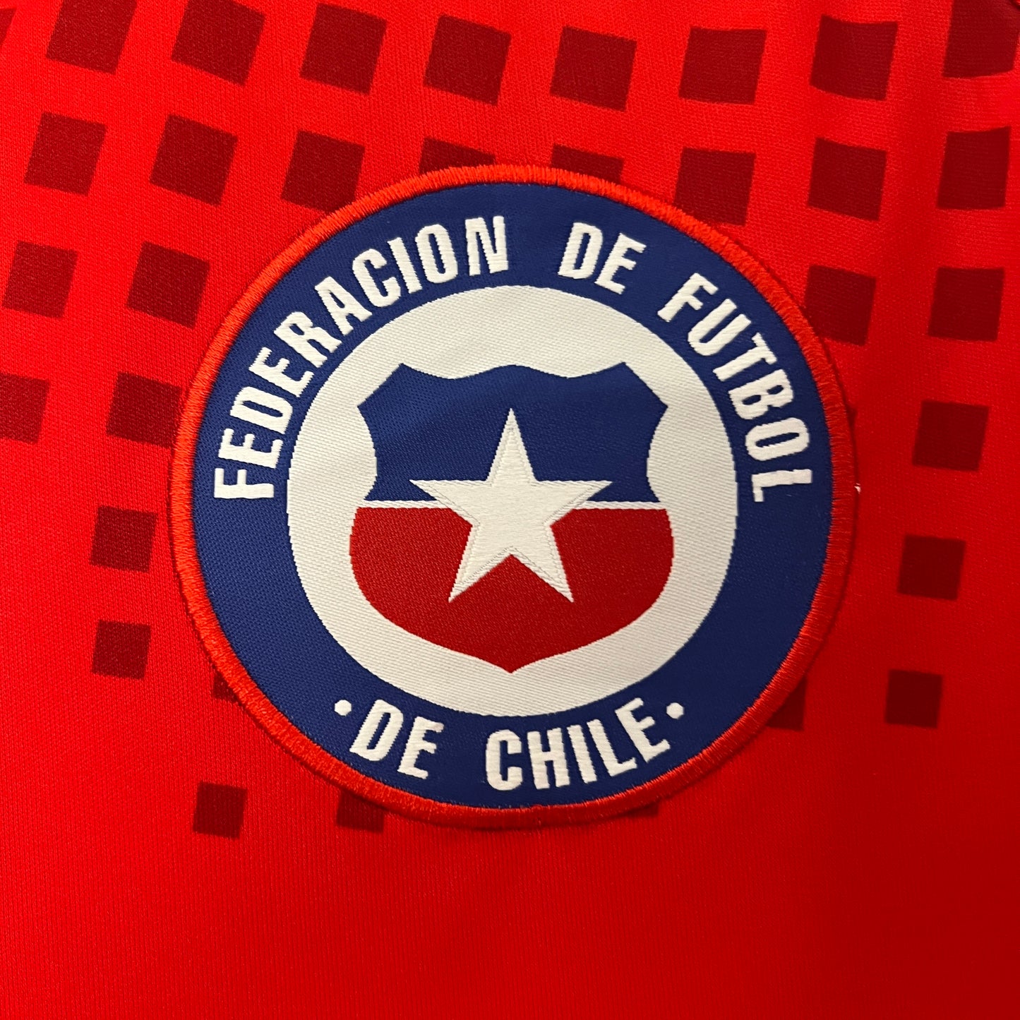 CAMISETA CHILE 2024 LOCAL HOMBRE (VERSIÓN FAN)