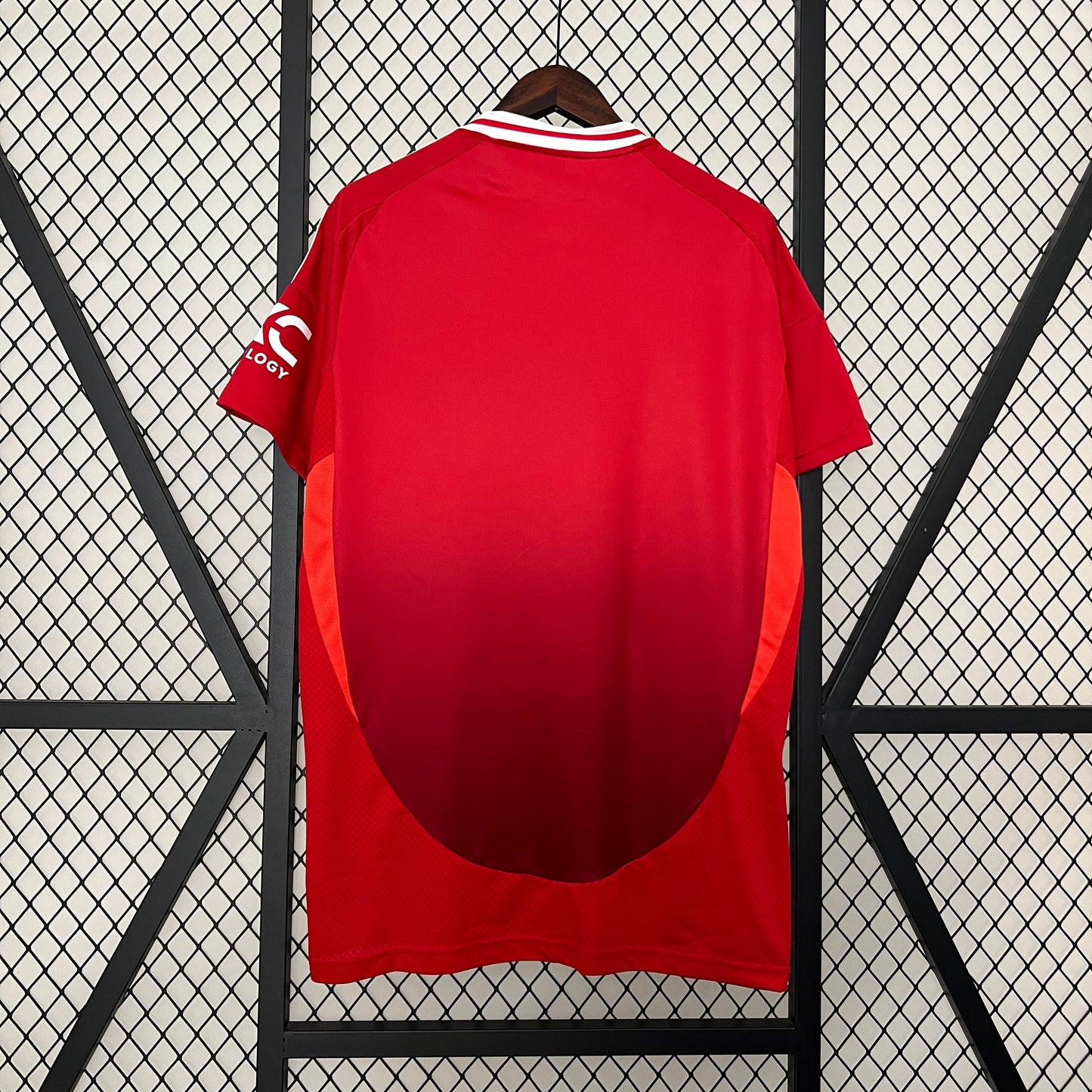 CAMISETA MANCHESTER UNITED 2024/25 LOCAL HOMBRE (VERSIÓN FAN)