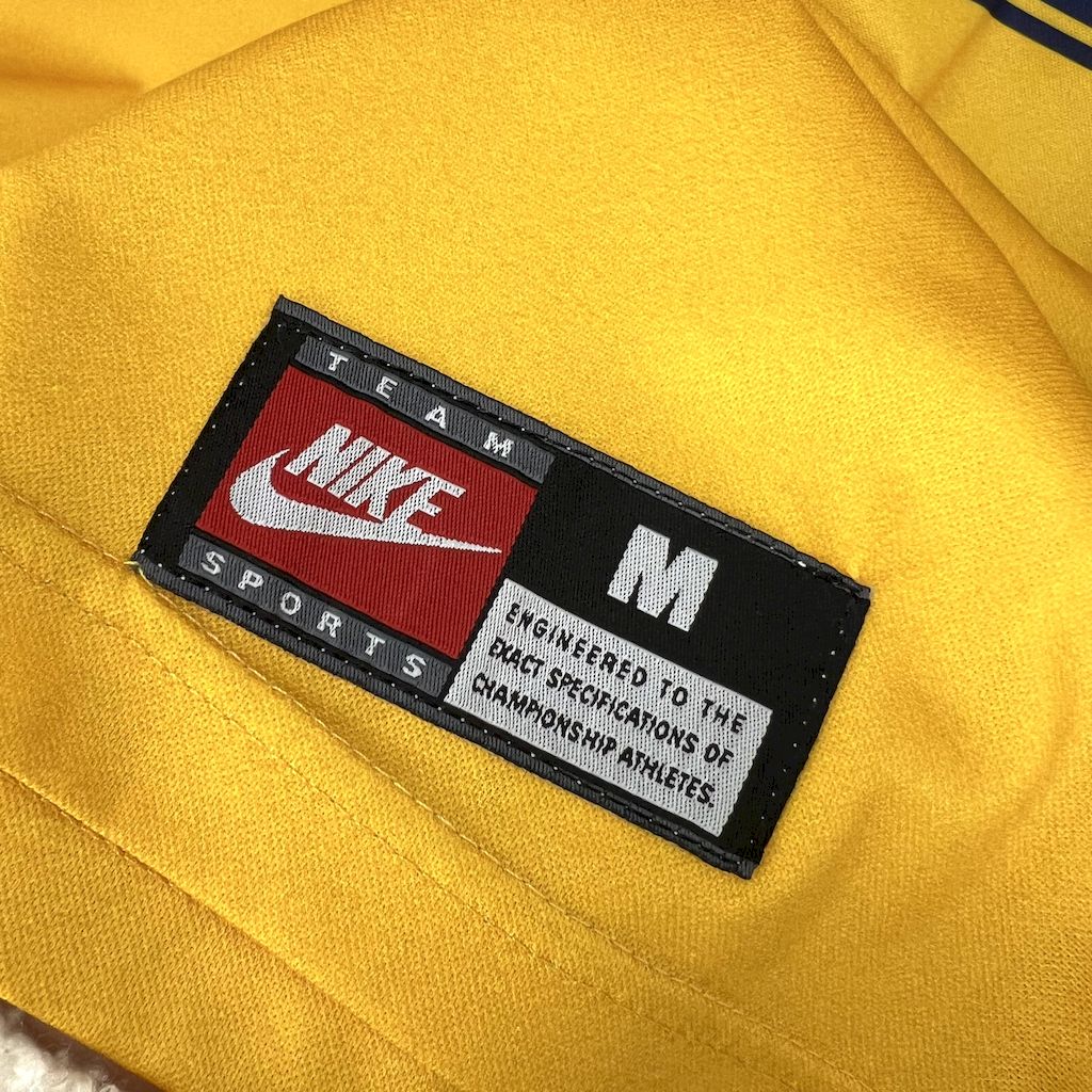 CAMISETA ARSENAL 1998/99 RETRO VISITA HOMBRE (VERSIÓN FAN)