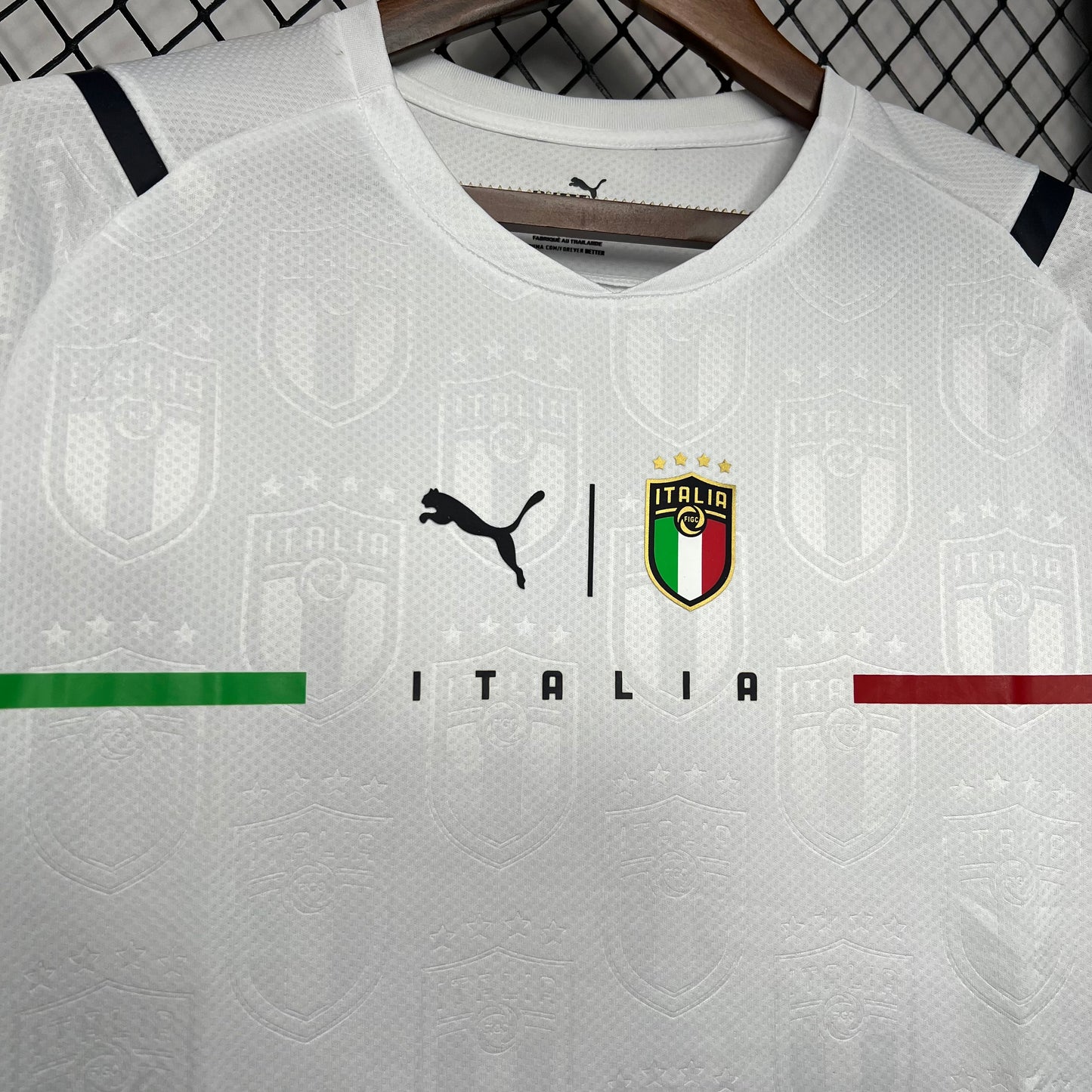 CAMISETA ITALIA 2021/22 RETRO VISITA HOMBRE (VERSIÓN FAN)