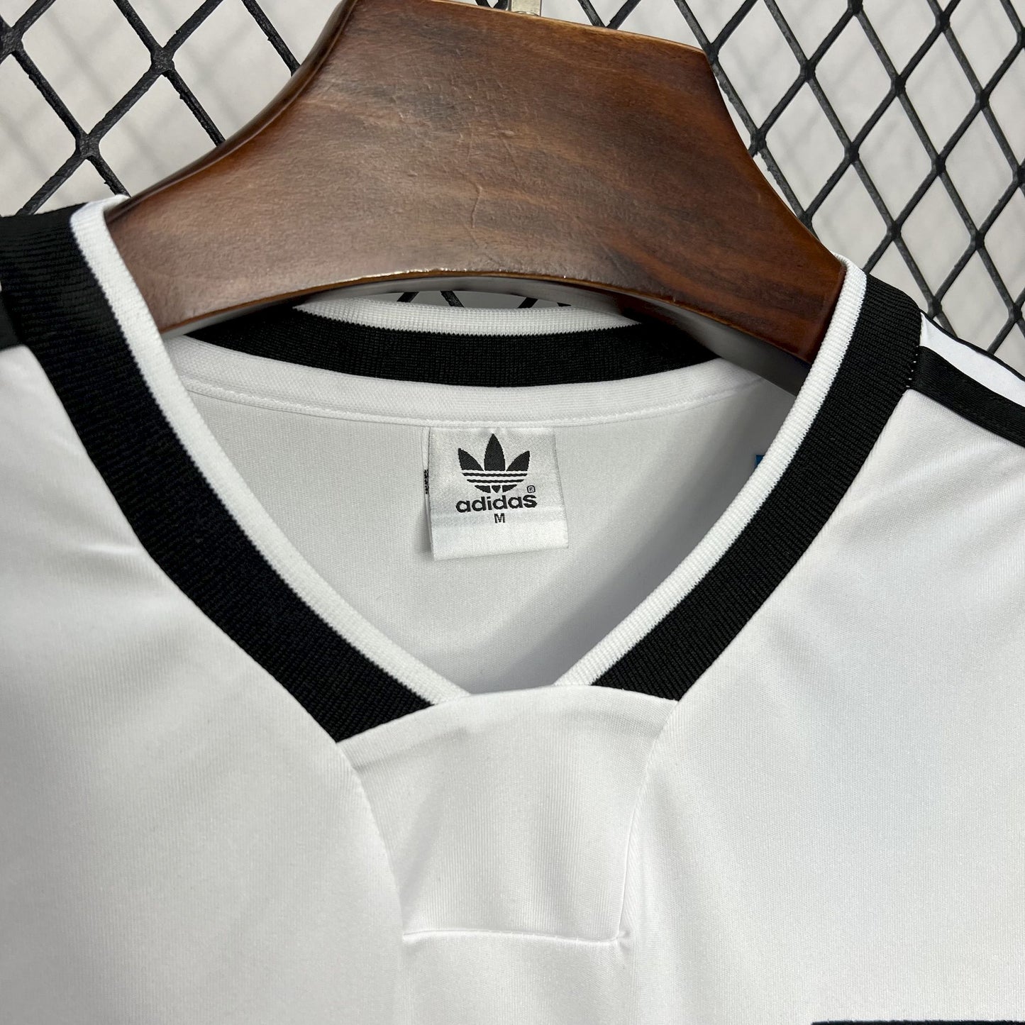 CAMISETA COLO COLO 1991 RETRO LOCAL HOMBRE (VERSIÓN FAN)