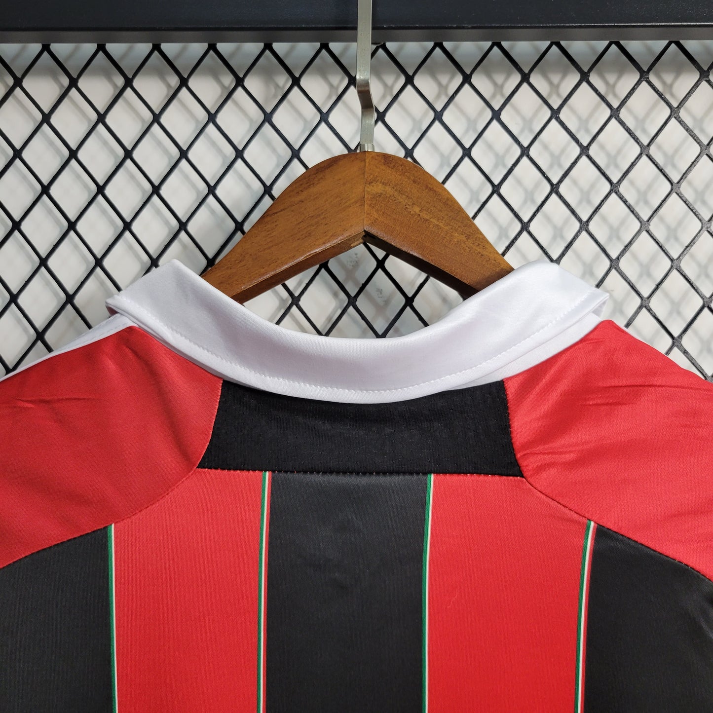 CAMISETA MILAN 2012/13 RETRO LOCAL HOMBRE (VERSIÓN FAN)