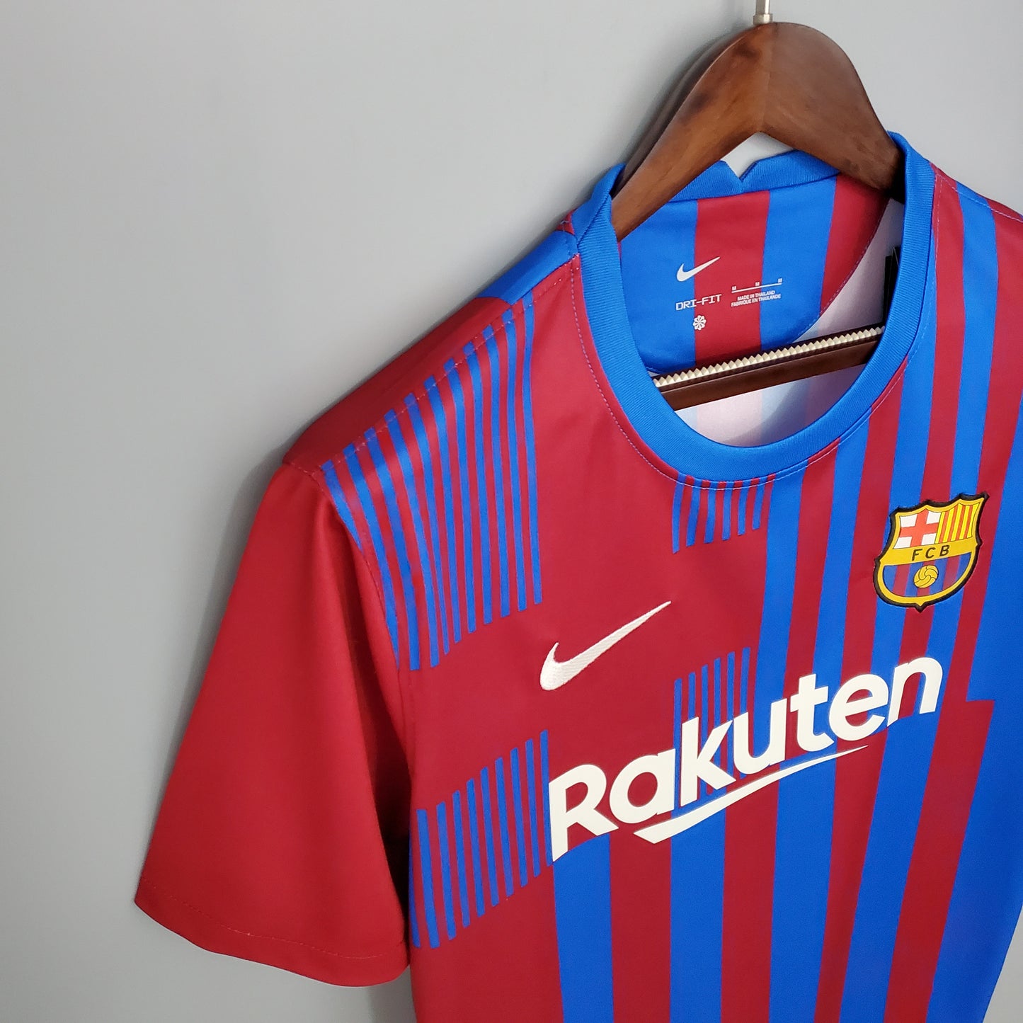CAMISETA BARCELONA 2021/22 RETRO local HOMBRE (VERSIÓN FAN)