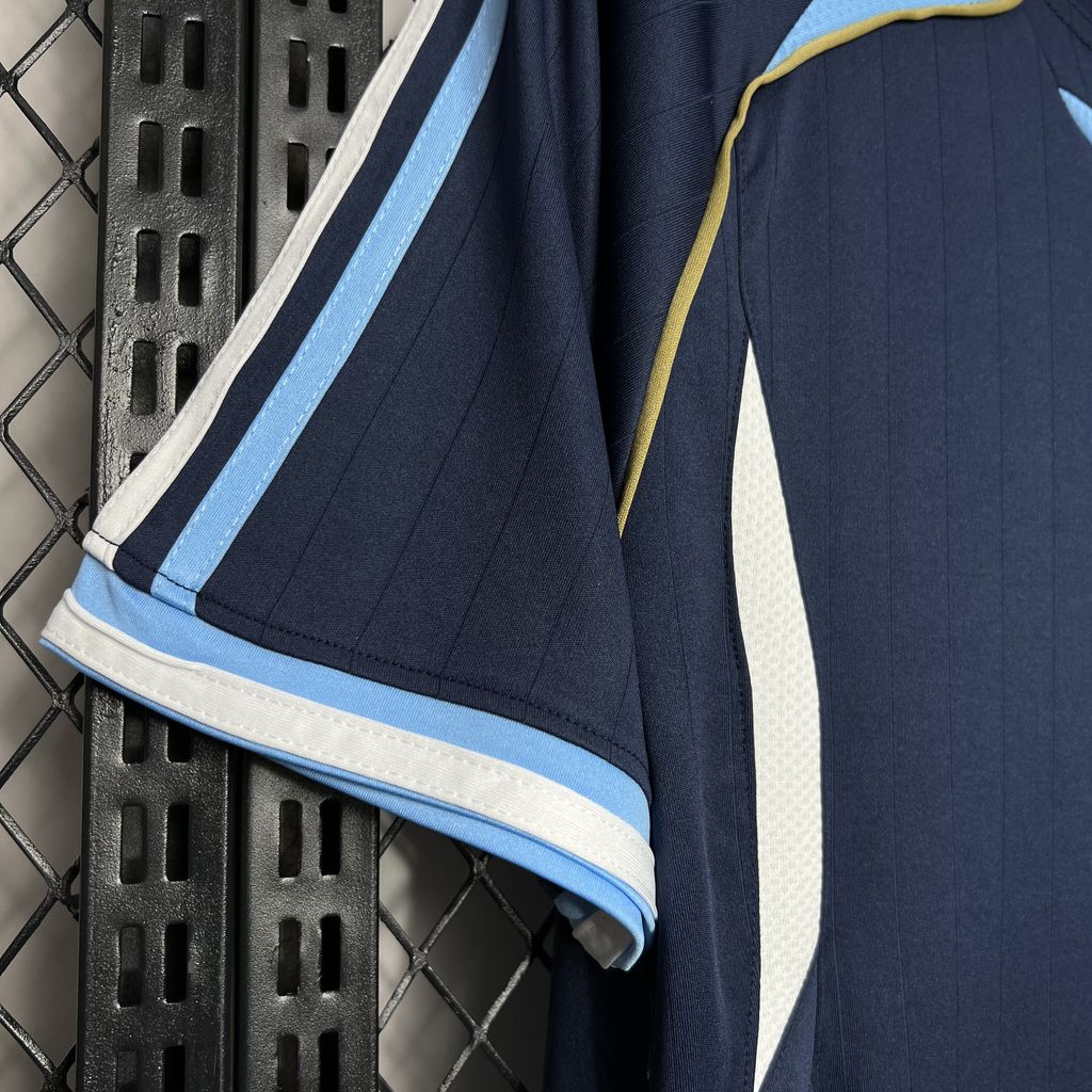 CAMISETA ARGENTINA 2006 RETRO VISITA HOMBRE (VERSIÓN FAN)