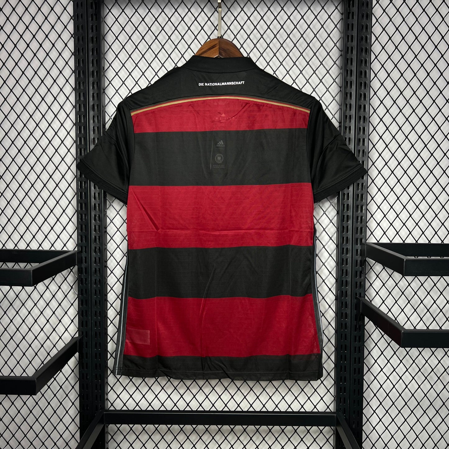 CAMISETA ALEMANIA 2014 RETRO VISITA HOMBRE (VERSIÓN FAN)