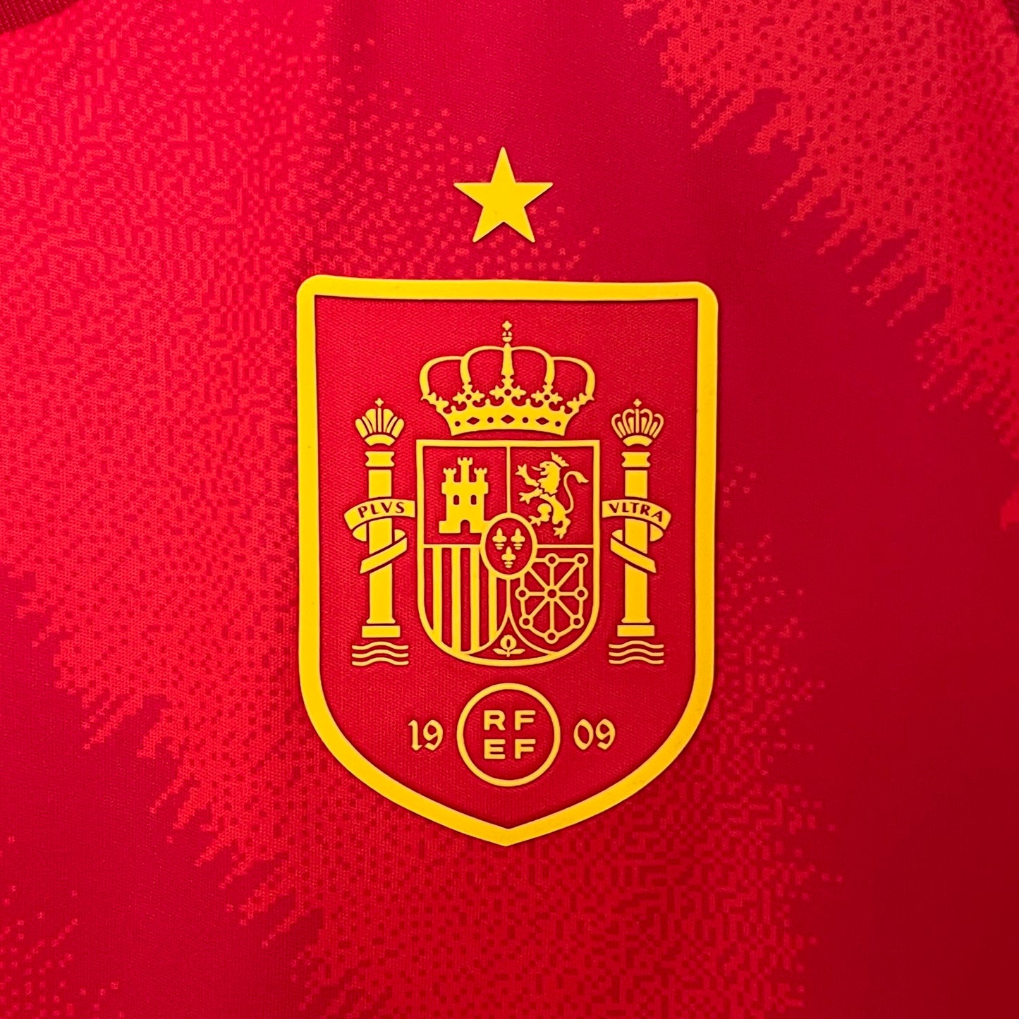 CAMISETA ESPAÑA 2024/2025 LOCAL HOMBRE (VERSIÓN FAN)