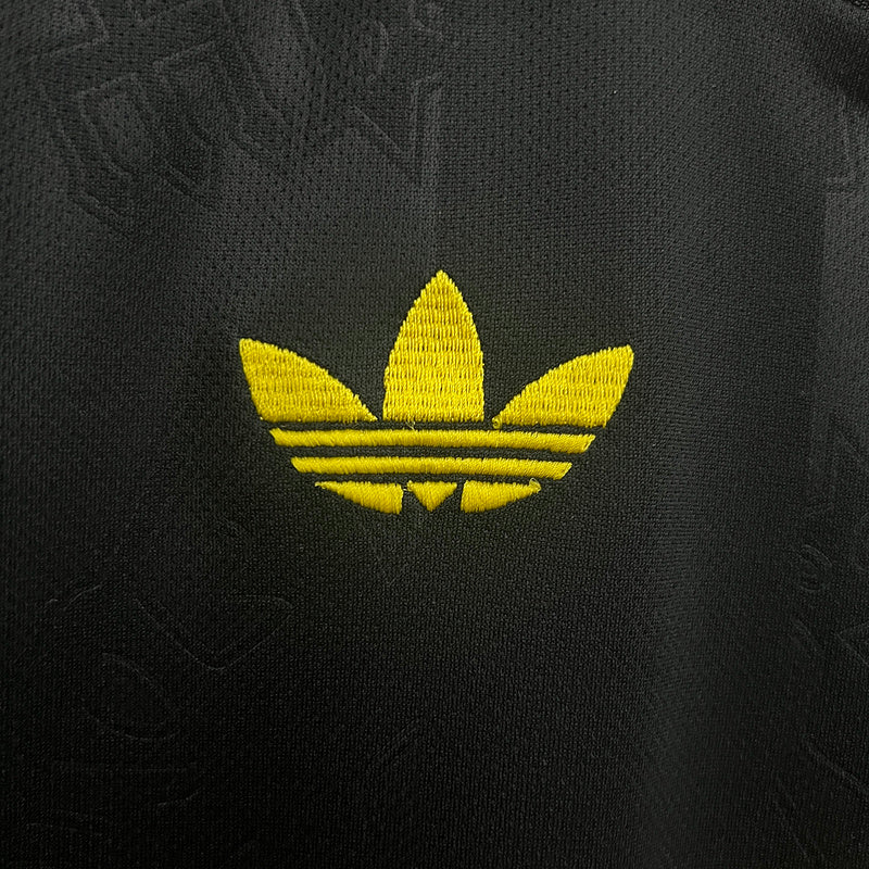 CAMISETA MANCHESTER UNITED 2025/26 VISITA HOMBRE (VERSIÓN FAN)