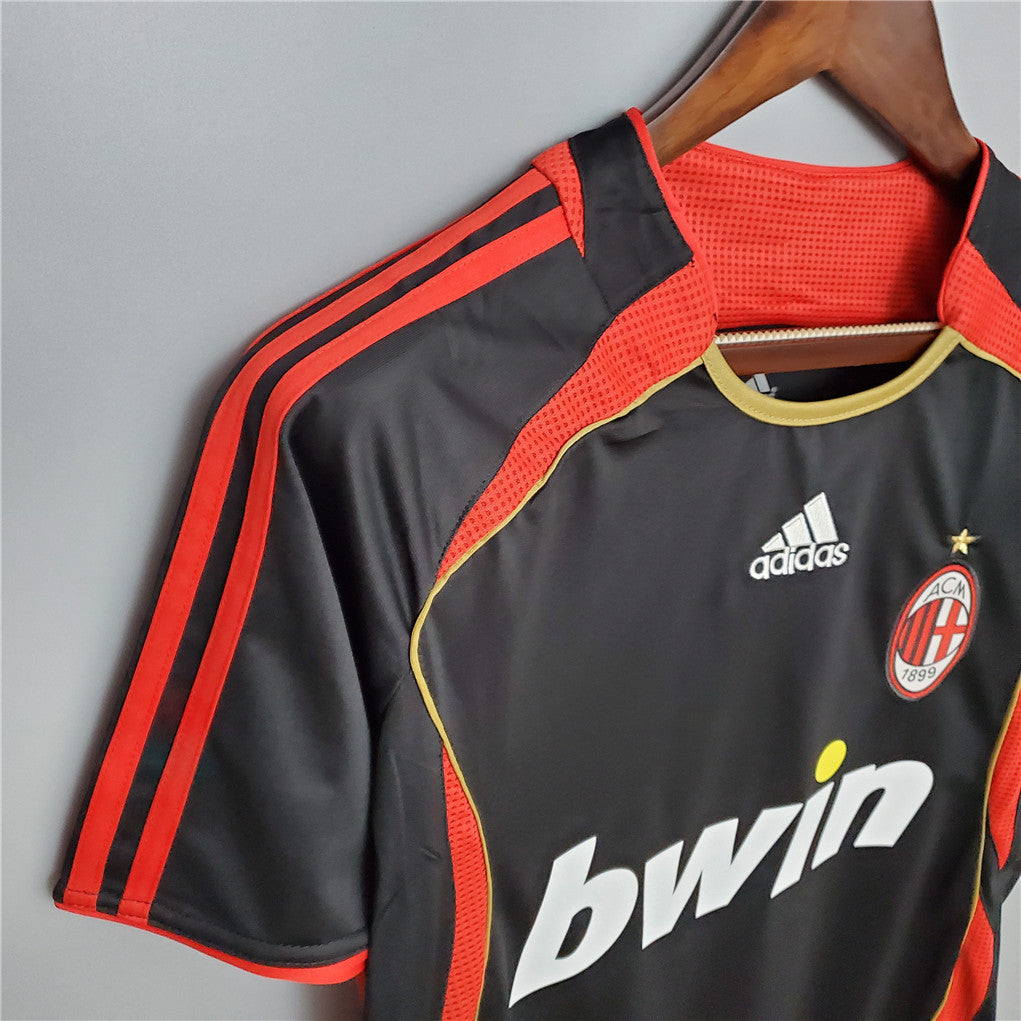 CAMISETA MILAN 2006/07 RETRO VISITA HOMBRE (VERSIÓN FAN)