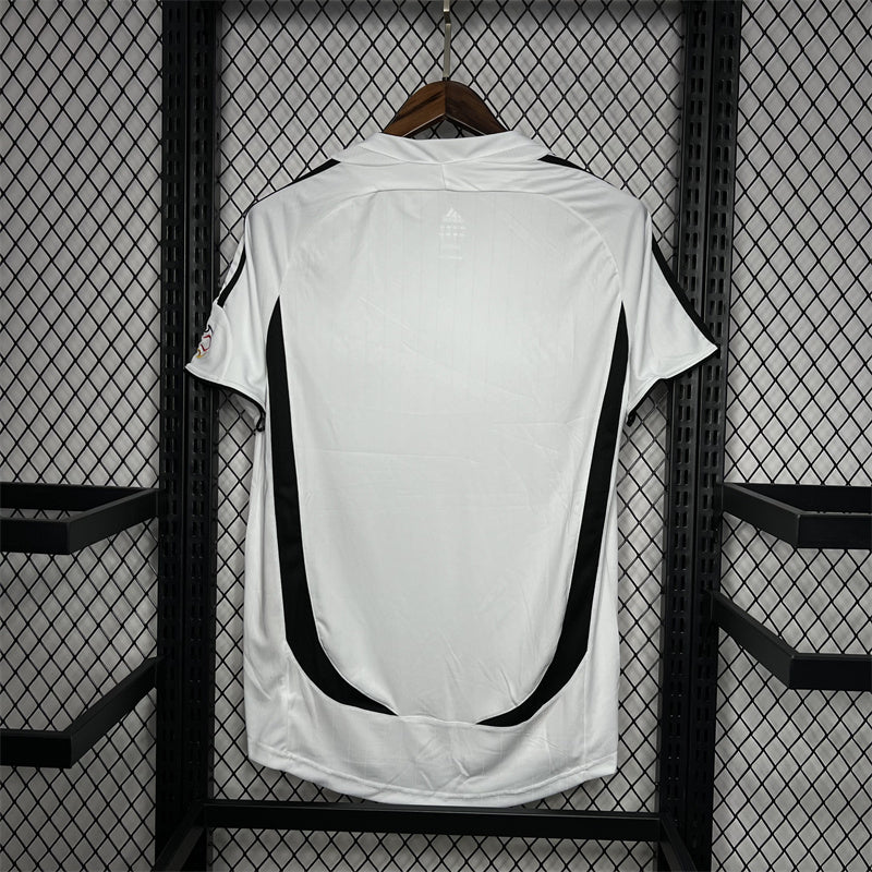 CAMISETA ALEMANIA 2006 RETRO LOCAL HOMBRE (VERSIÓN FAN)