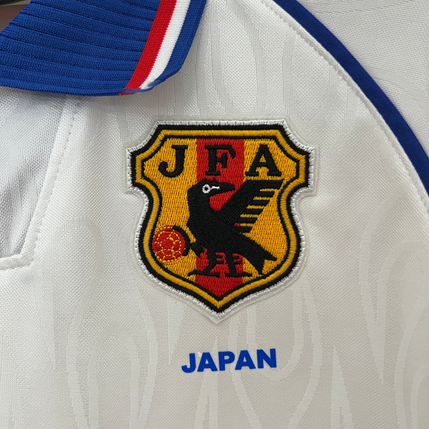CAMISETA JAPON RETRO 1998 VISITA HOMBRE (VERSIÓN FAN)