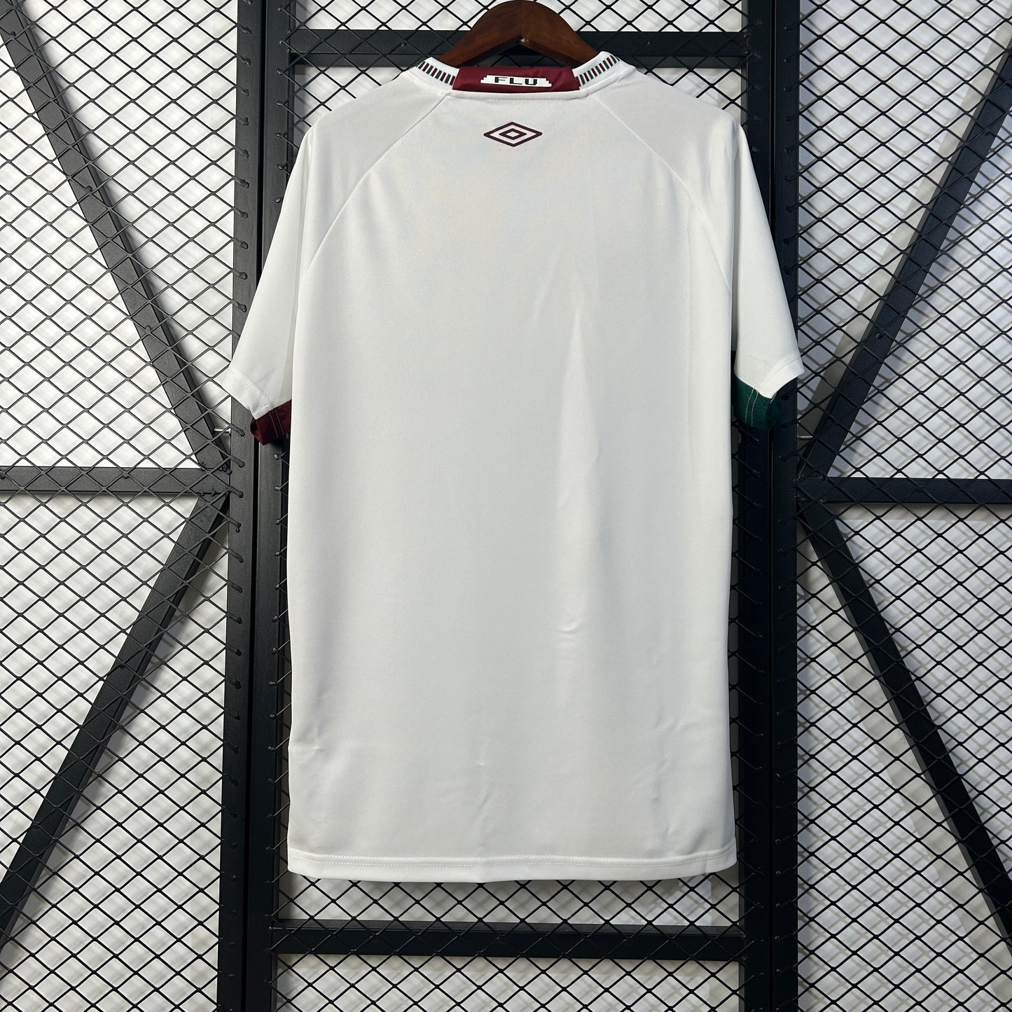 CAMISETA FLUMINENSE 2025/26 VISITA HOMBRE (VERSIÓN FAN)