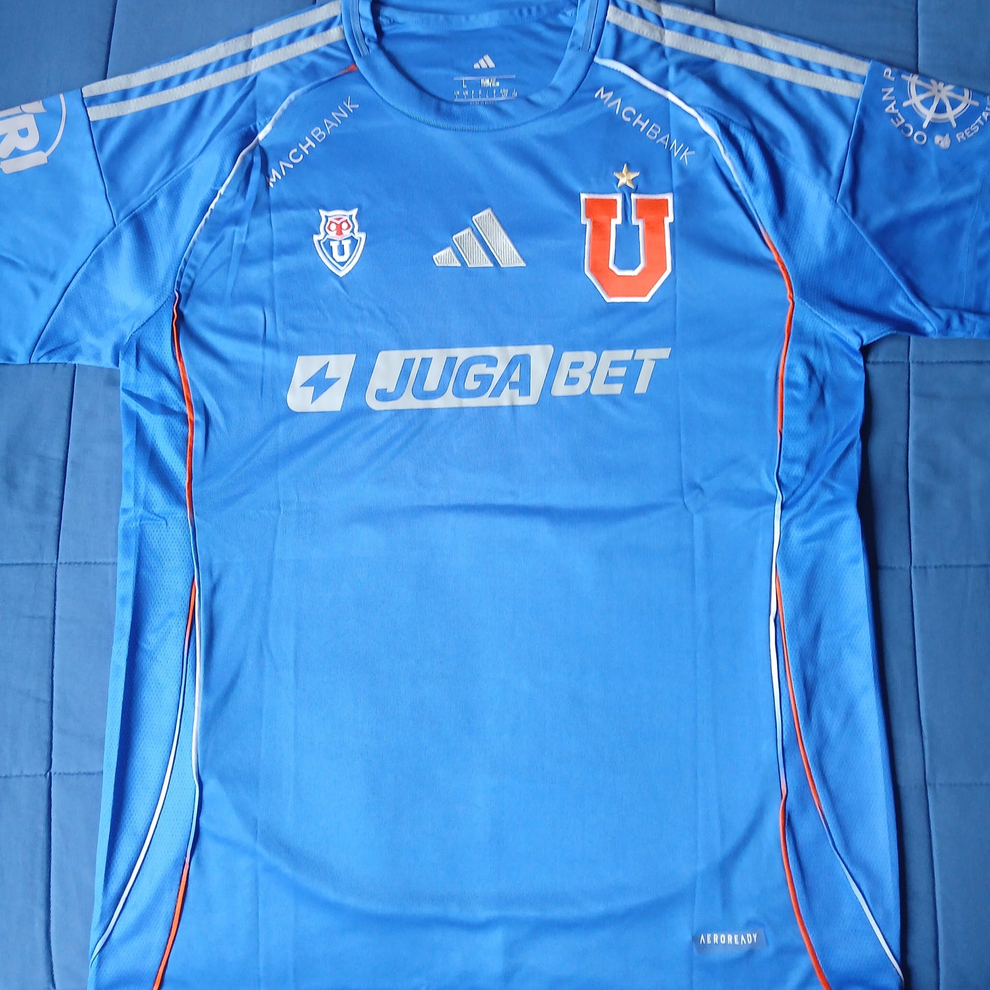 ENVÍO RAPIDO / CAMISETA UNIVERSIDAD DE CHILE 25/26 LOCAL (VERSIÓN FAN)