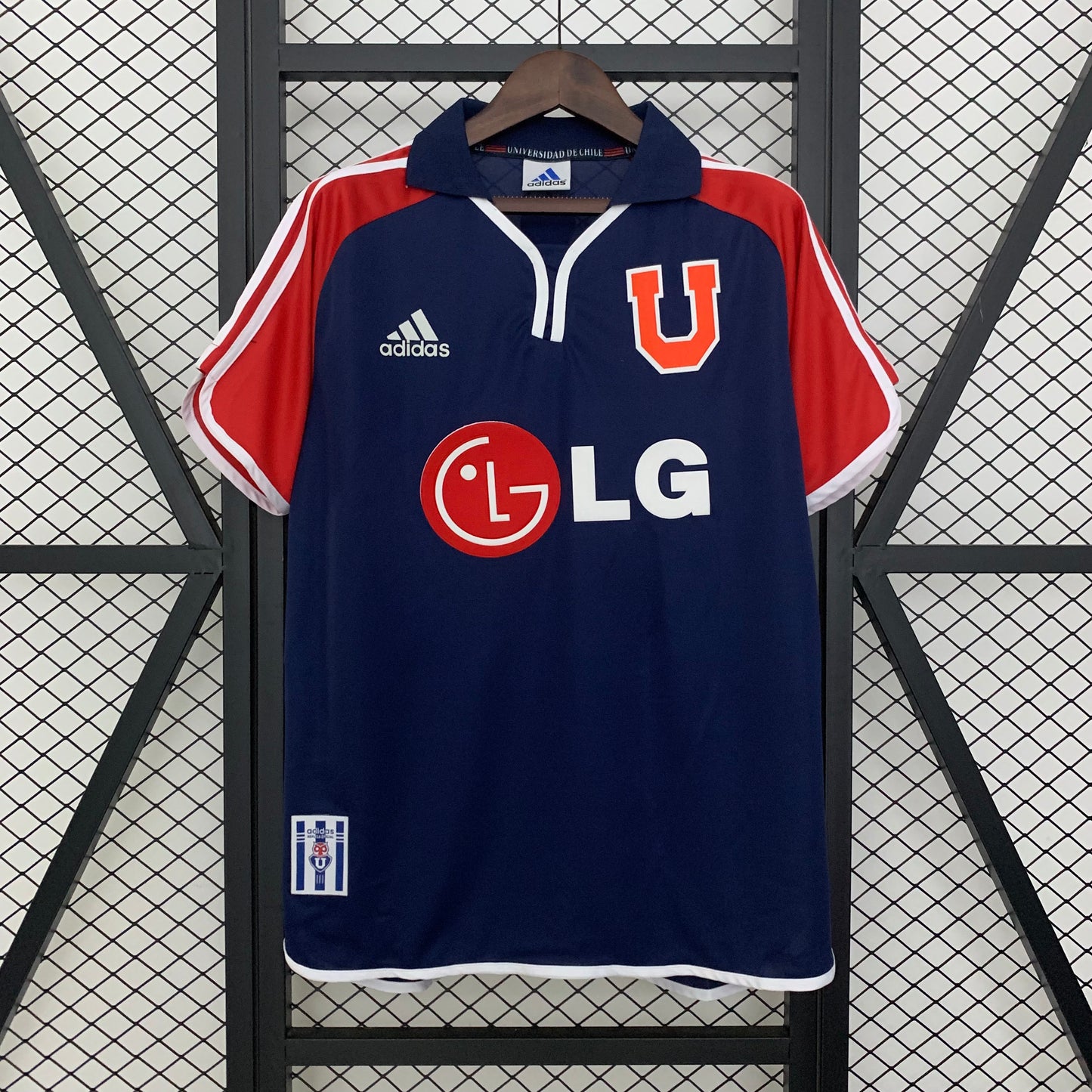 CAMISETA UNIVERSIDAD DE CHILE 2001/02 RETRO LOCAL HOMBRE (VERSIÓN FAN)