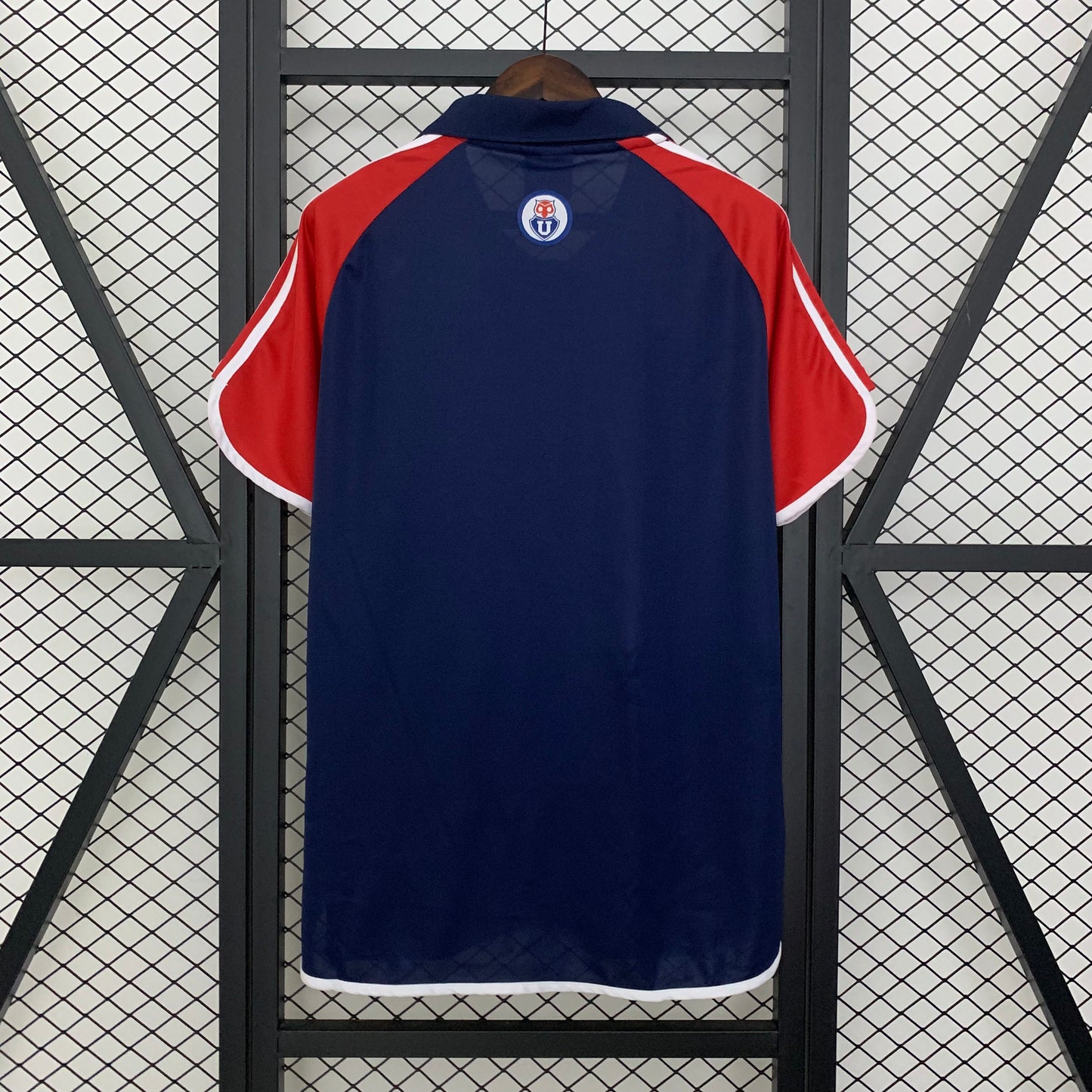 CAMISETA UNIVERSIDAD DE CHILE 2001/02 RETRO LOCAL HOMBRE (VERSIÓN FAN)