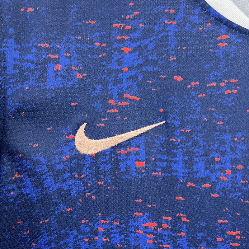 CAMISETA FRANCIA 2025/26 RETRO VISITA HOMBRE (VERSIÓN FAN)
