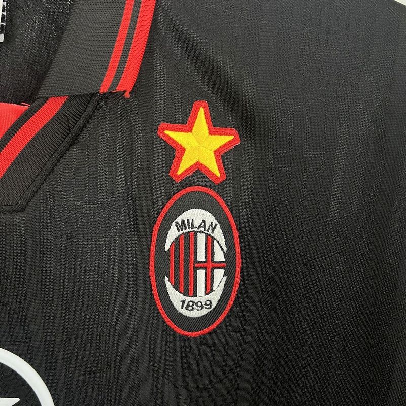 CAMISETA MILAN 1997/98 RETRO VISITA HOMBRE (VERSIÓN FAN)