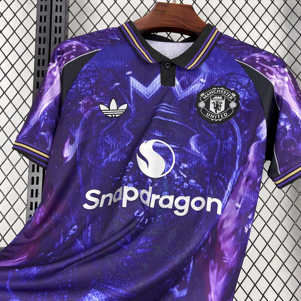 CAMISETA MANCHESTER UNITED 2025/26 EDICIÓN ESPECIAL HOMBRE (VERSIÓN FAN)