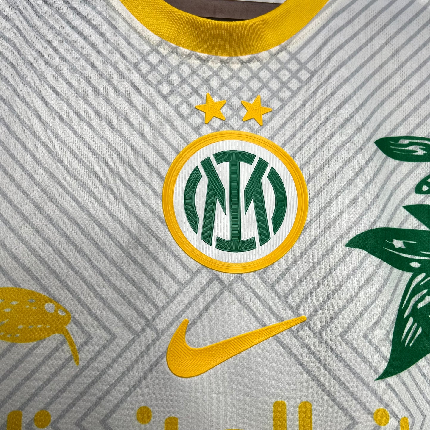 CAMISETA INTER DE MILAN EDICIÓN ESPECIAL HOMBRE (VERSIÓN FAN)