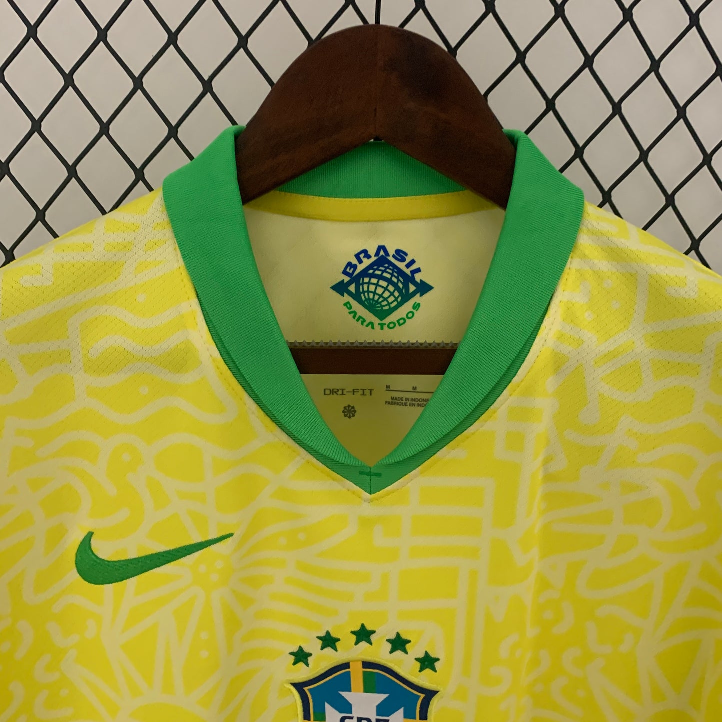 CAMISETA BRASIL 2024 LOCAL HOMBRE (VERSIÓN FAN)