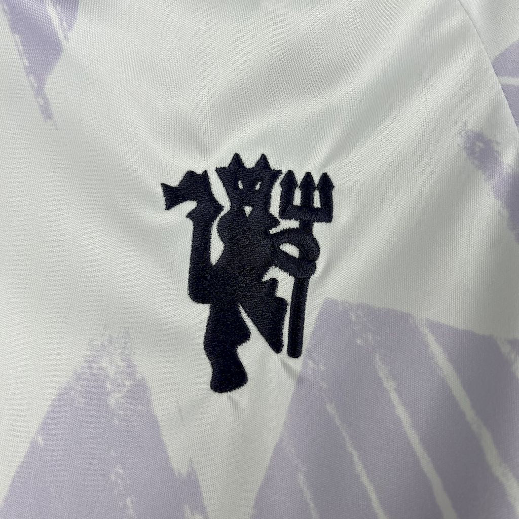 CAMISETA MANCHESTER UNITED 2025/26 VISITA HOMBRE (VERSIÓN FAN)