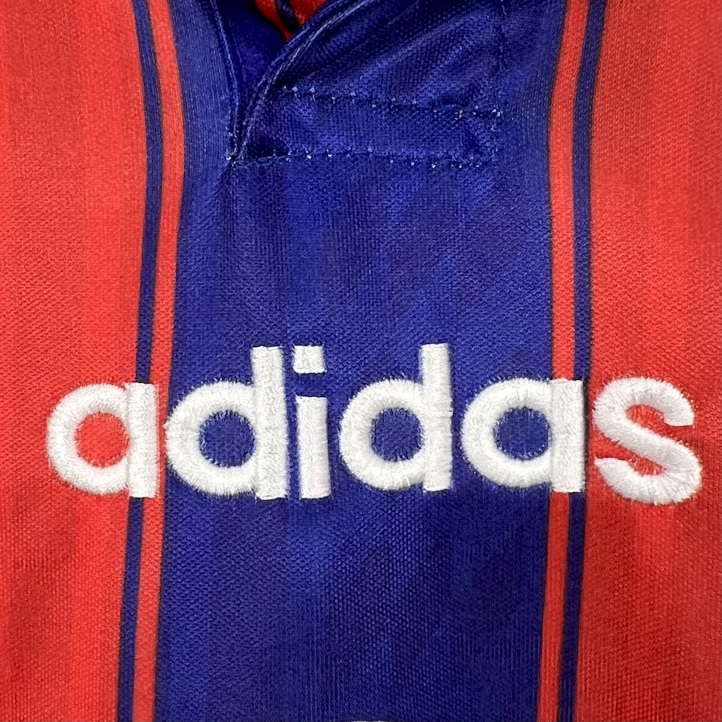 CAMISETA BAYERN MUNICH 1995/97 RETRO LOCAL HOMBRE (VERSIÓN FAN)