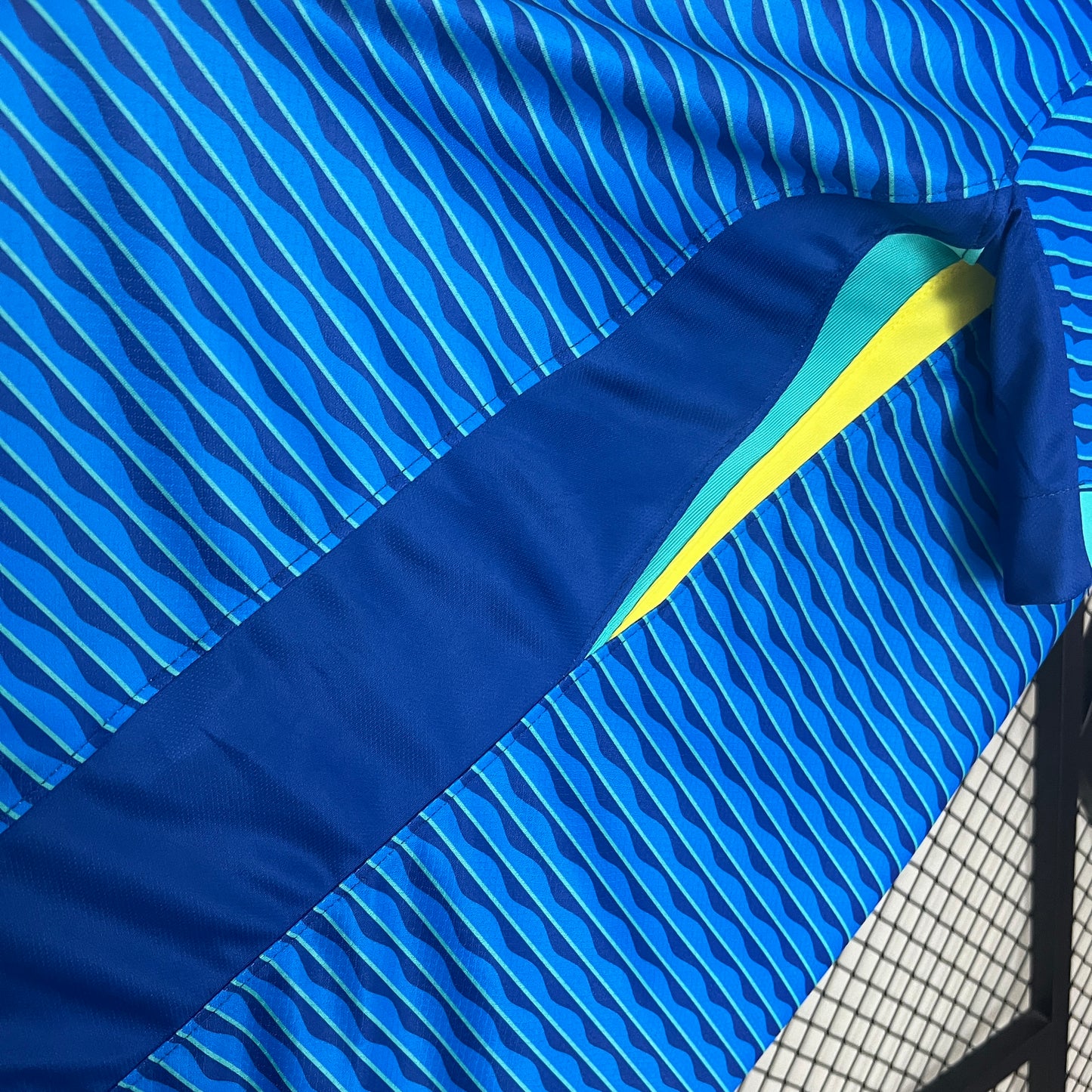 CAMISETA BRASIL 2024 LOCAL HOMBRE (VERSIÓN FAN)