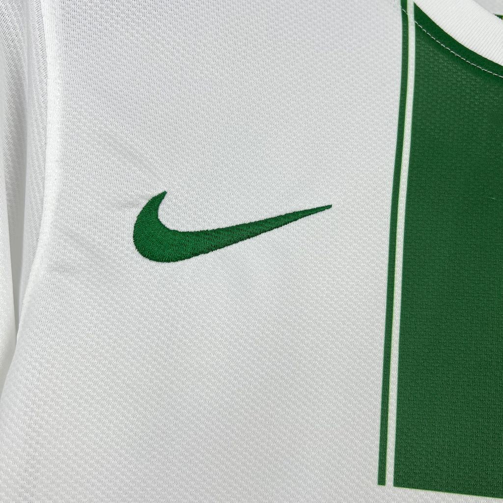 CAMISETA PORTUGAL 2010 RETRO VISITA HOMBRE (VERSIÓN FAN)