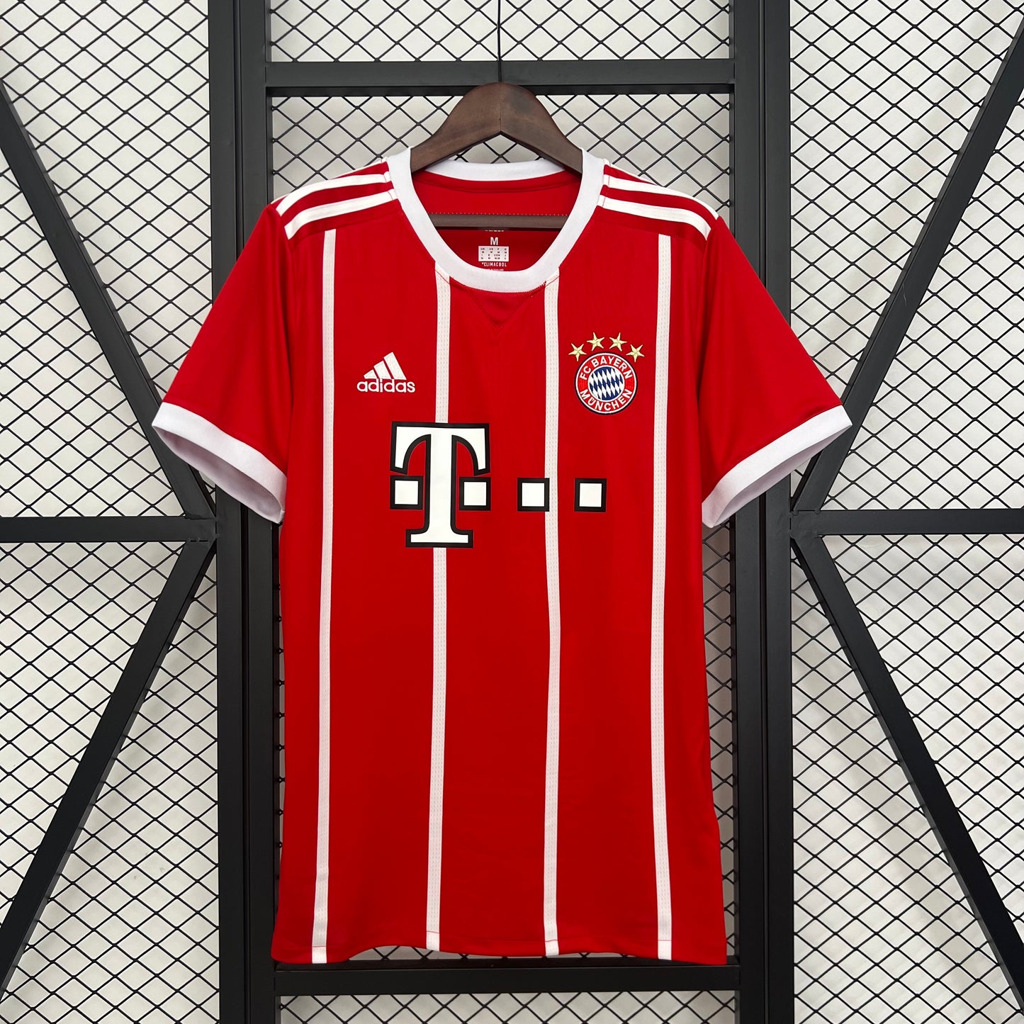 CAMISETA BAYERN MUNICH 2017/18 RETRO LOCAL HOMBRE (VERSIÓN FAN)