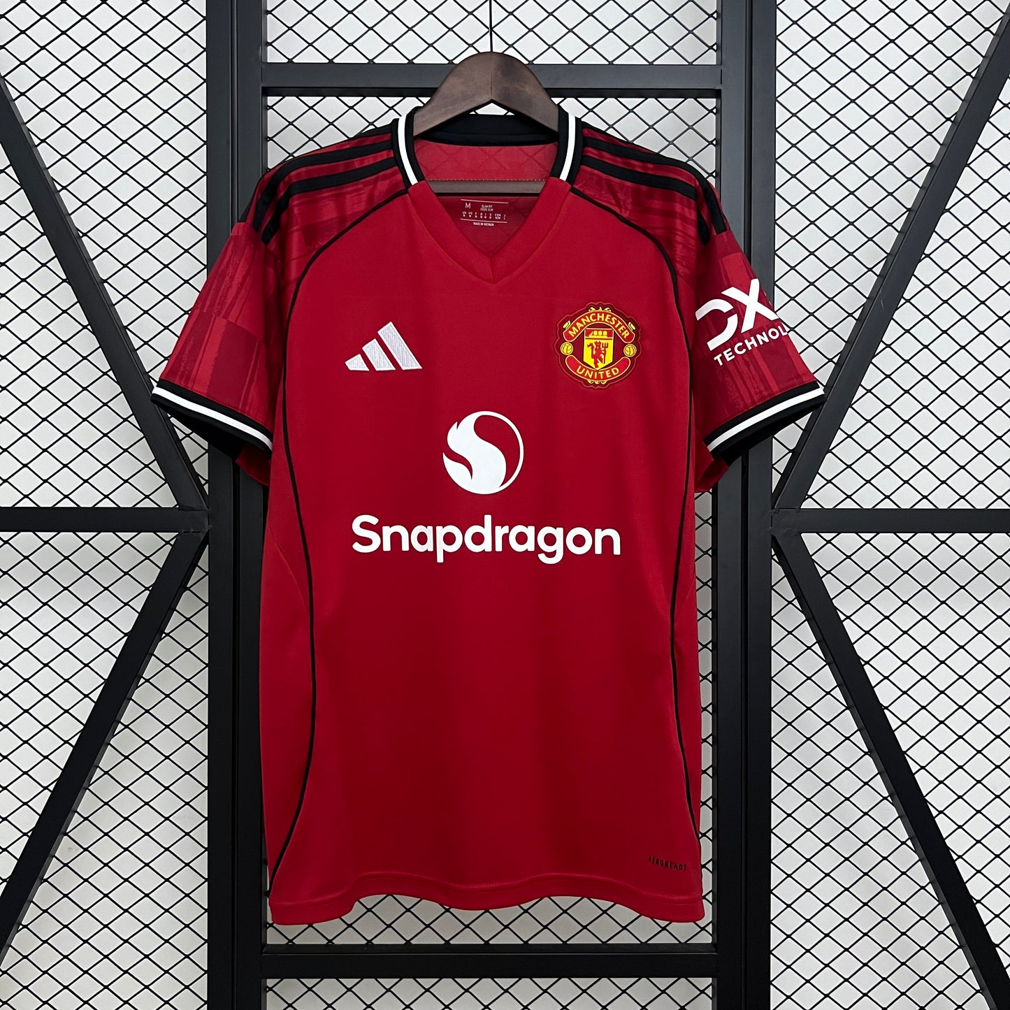 CAMISETA MANCHESTER UNITED 2025/26 LOCAL HOMBRE (VERSIÓN FAN)
