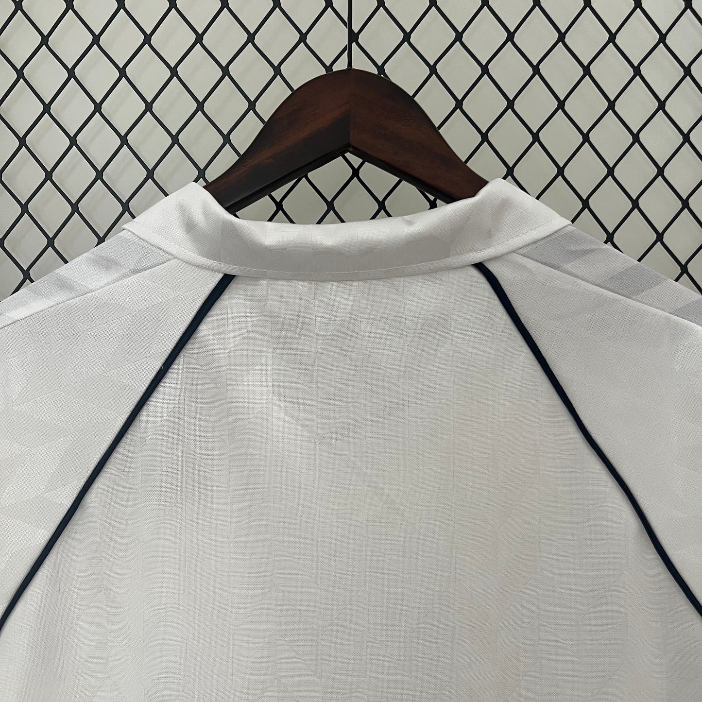 CAMISETA TOTTENHAM 1987/89 RETRO VISITA HOMBRE (VERSIÓN FAN)