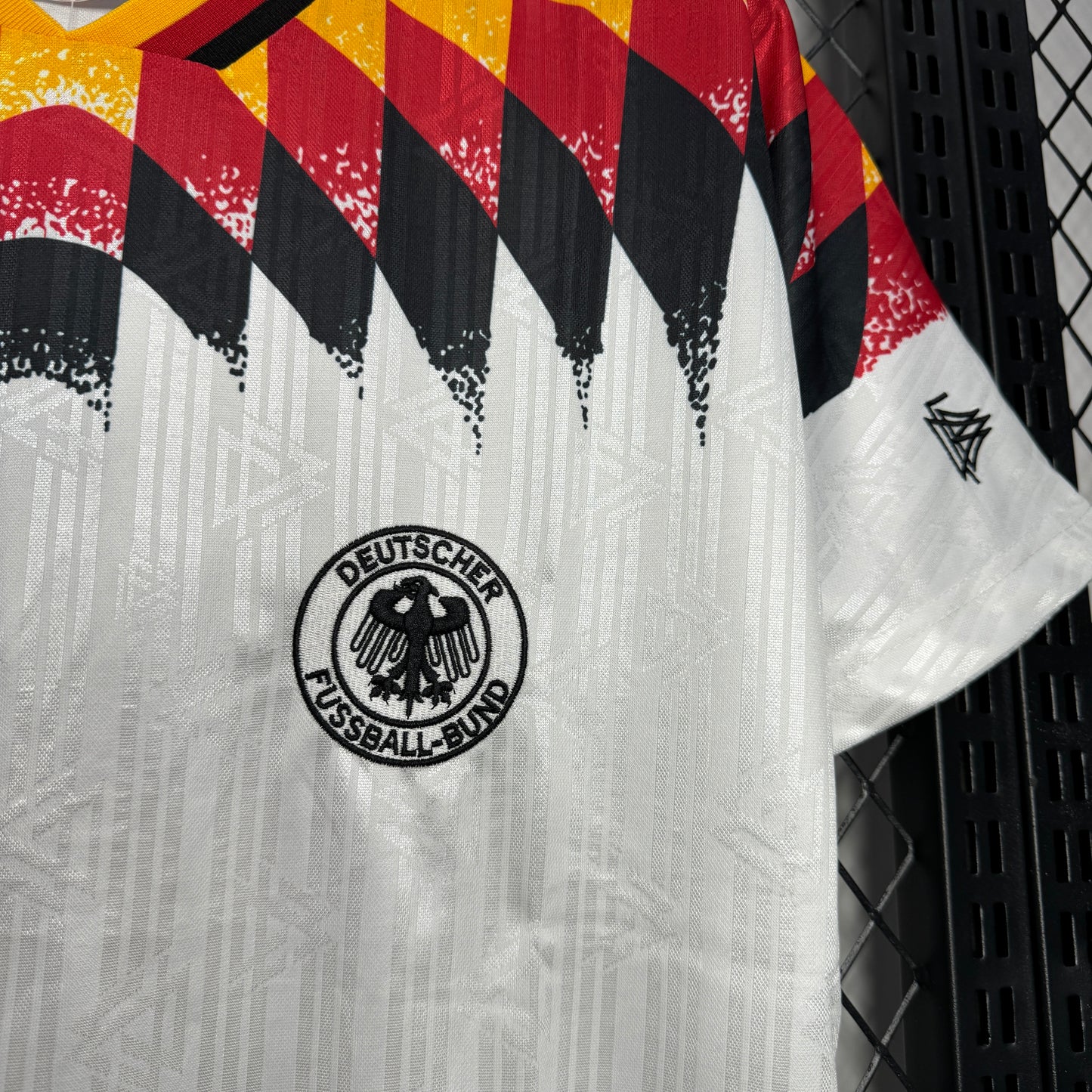 CAMISETA ALEMANIA 1994 RETRO LOCAL HOMBRE (VERSIÓN FAN)