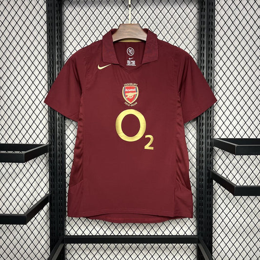 CAMISETA ARSENAL 2005/06 RETRO LOCAL HOMBRE (VERSIÓN FAN)