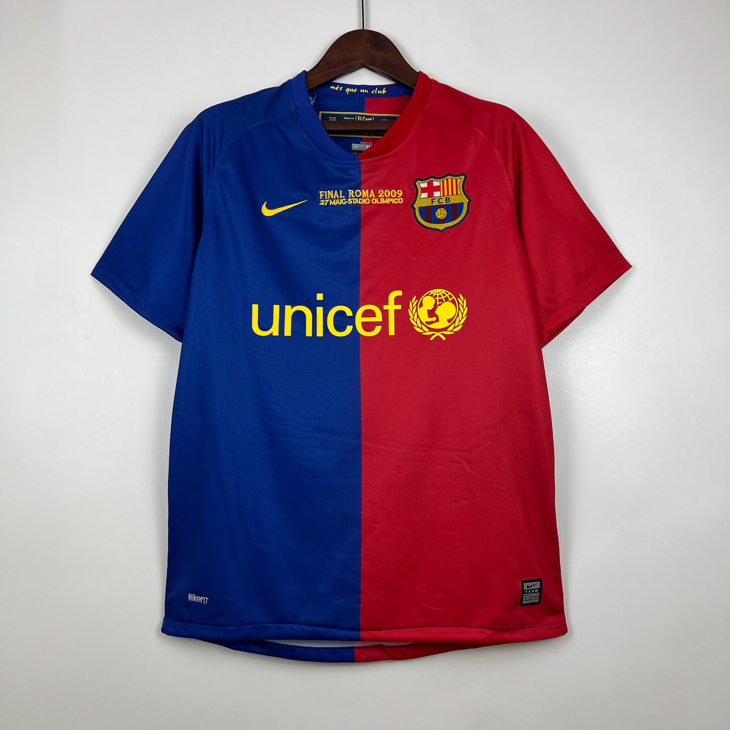 CAMISETA BARCELONA 08/09 RETRO LOCAL HOMBRE (VERSIÓN FAN)