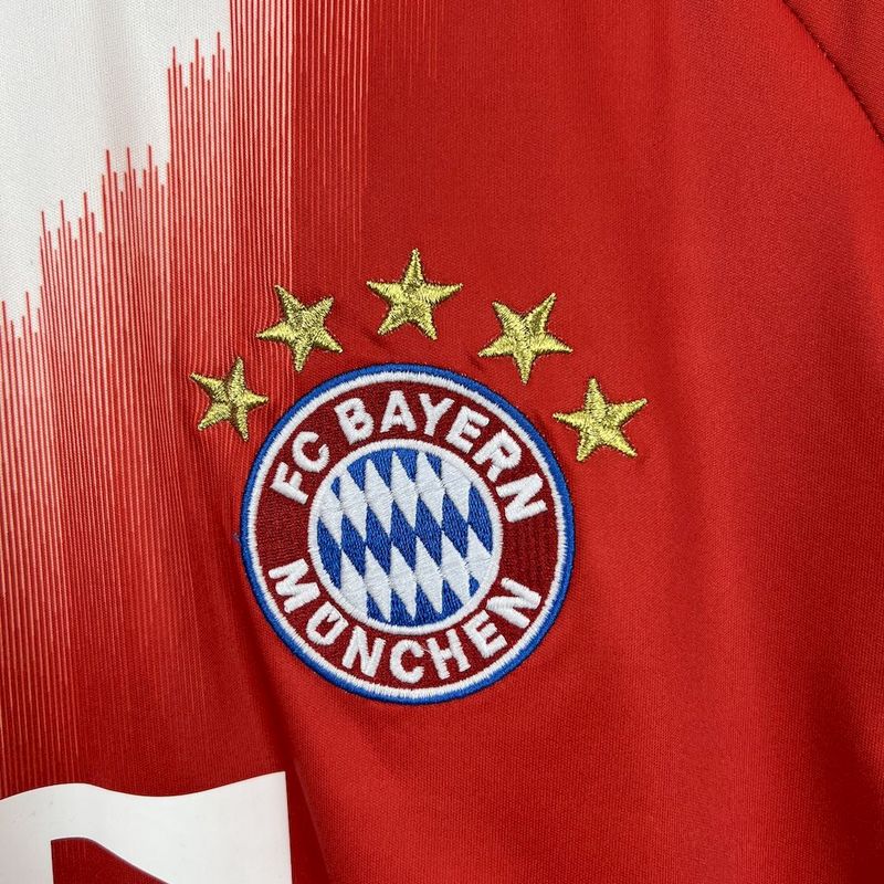 CAMISETA BAYERN MUNICH 2025/26 LOCAL HOMBRE (VERSIÓN FAN)