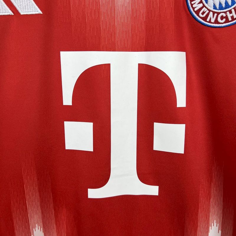 CAMISETA BAYERN MUNICH 2025/26 LOCAL HOMBRE (VERSIÓN FAN)