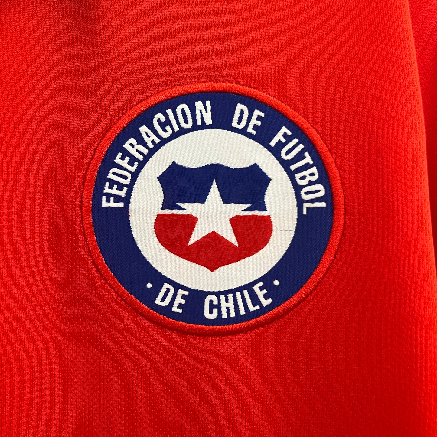 CAMISETA CHILE 2015/16 RETRO LOCAL HOMBRE (VERSIÓN FAN)