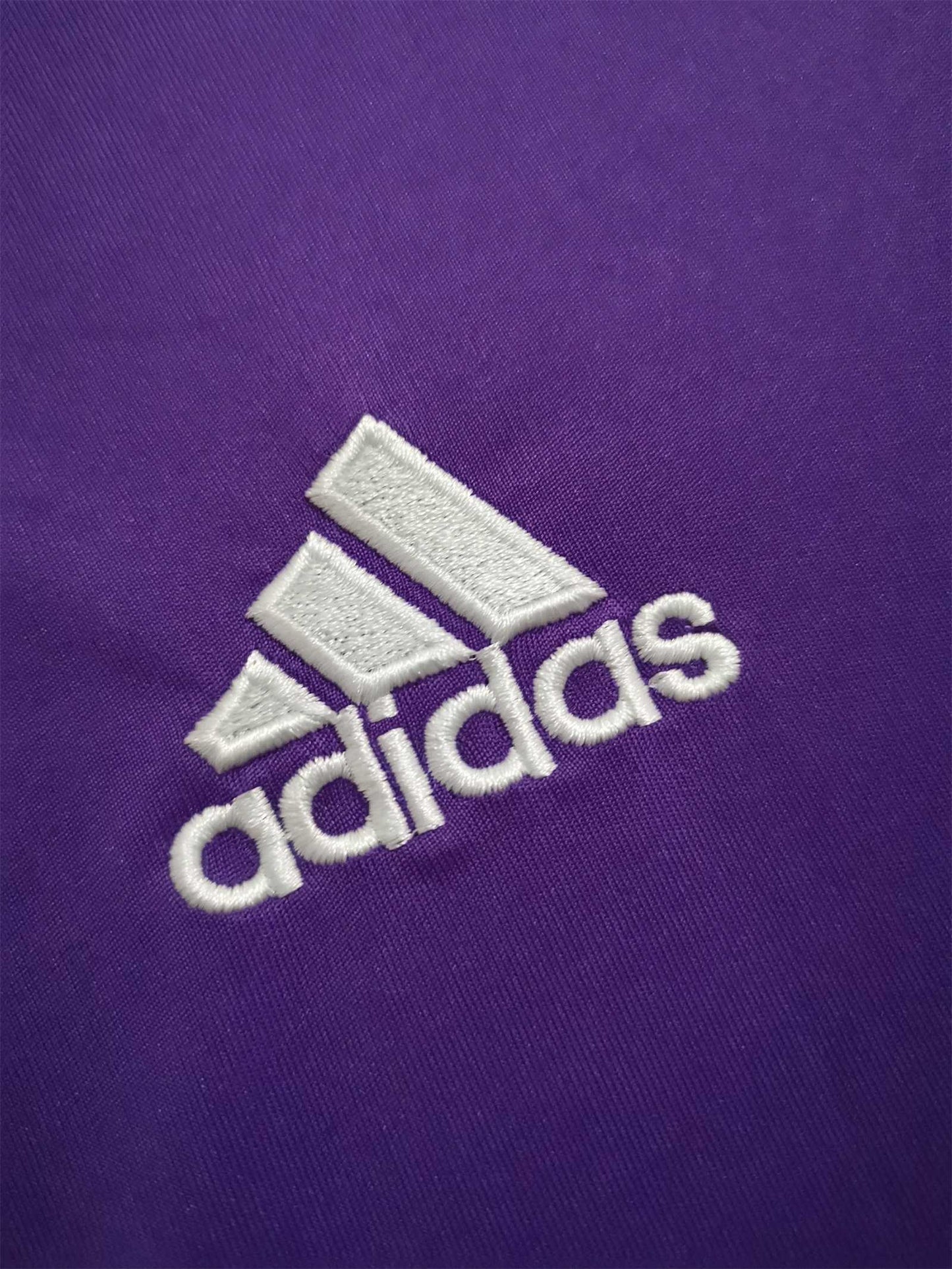 CAMISETA REAL MADRID 2016/17 RETRO VISITA HOMBRE MANGA LARGA (VERSIÓN FAN)