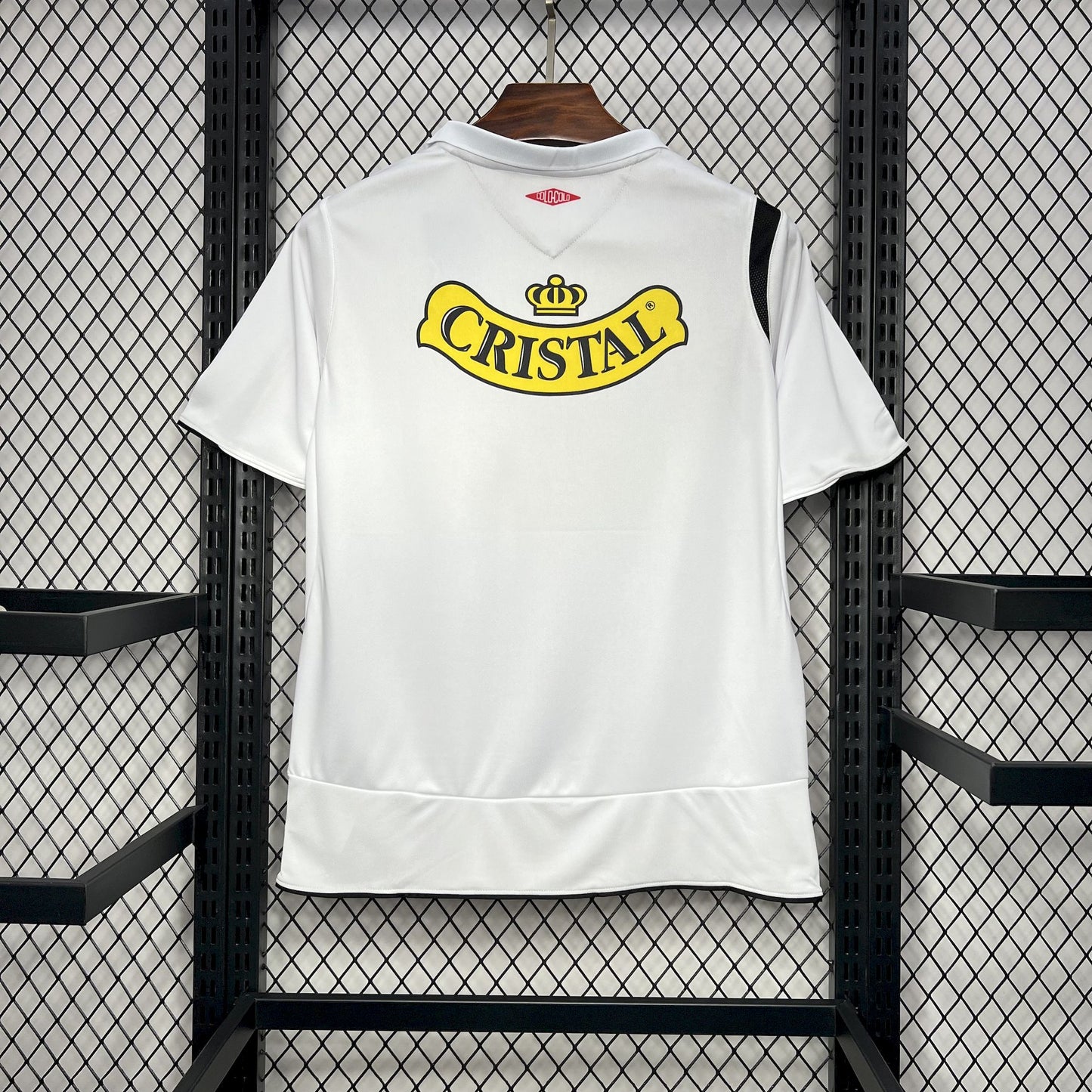 CAMISETA COLO COLO 2006 RETRO LOCAL HOMBRE (VERSIÓN FAN)