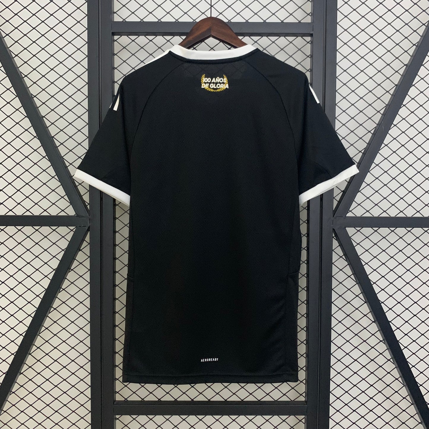 CAMISETA COLO COLO 2025/26 VISITA 100 ANIVERSARIO HOMBRE (VERSIÓN FAN)