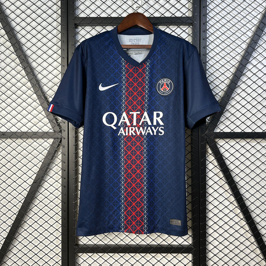 CAMISETA PSG 2025/26 LOCAL HOMBRE (VERSIÓN FAN)