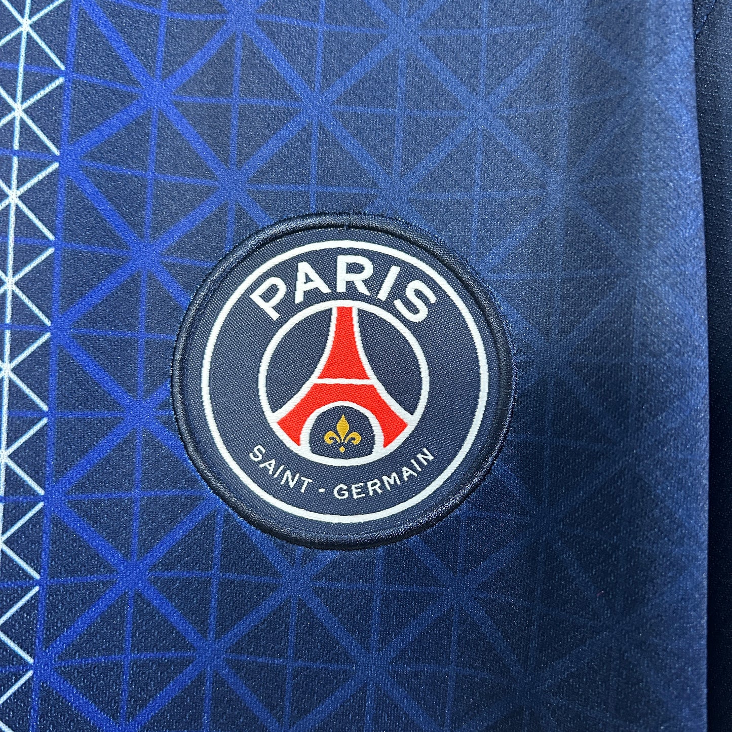 CAMISETA PSG 2025/26 LOCAL HOMBRE (VERSIÓN FAN)